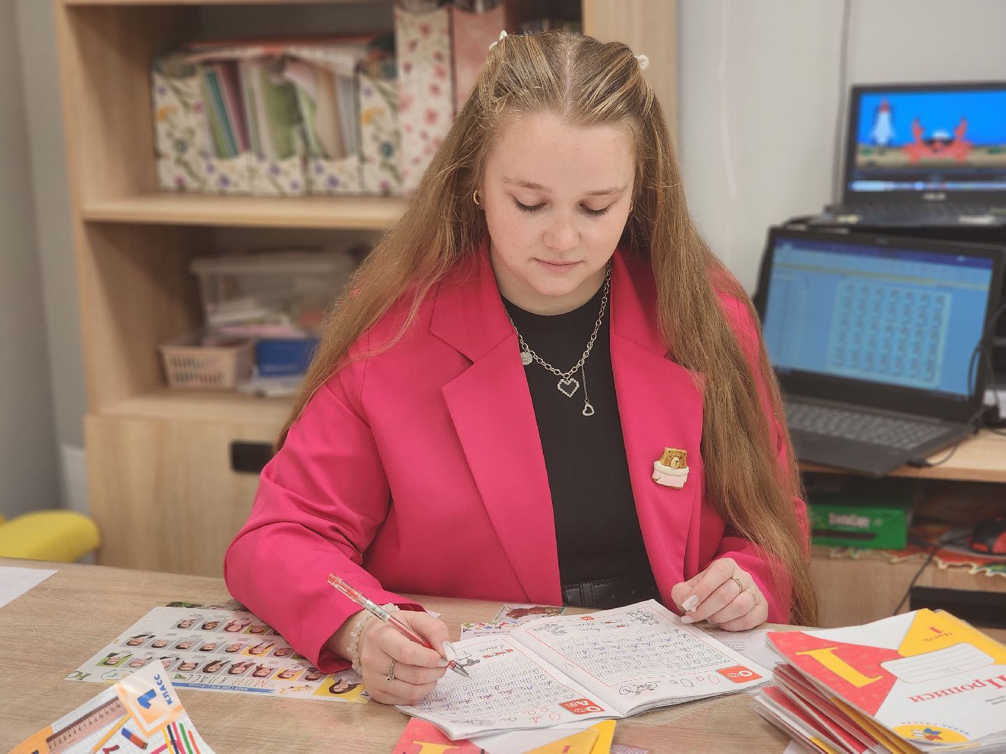 королёв, школа 1 в королеве, молодые преподаватели,