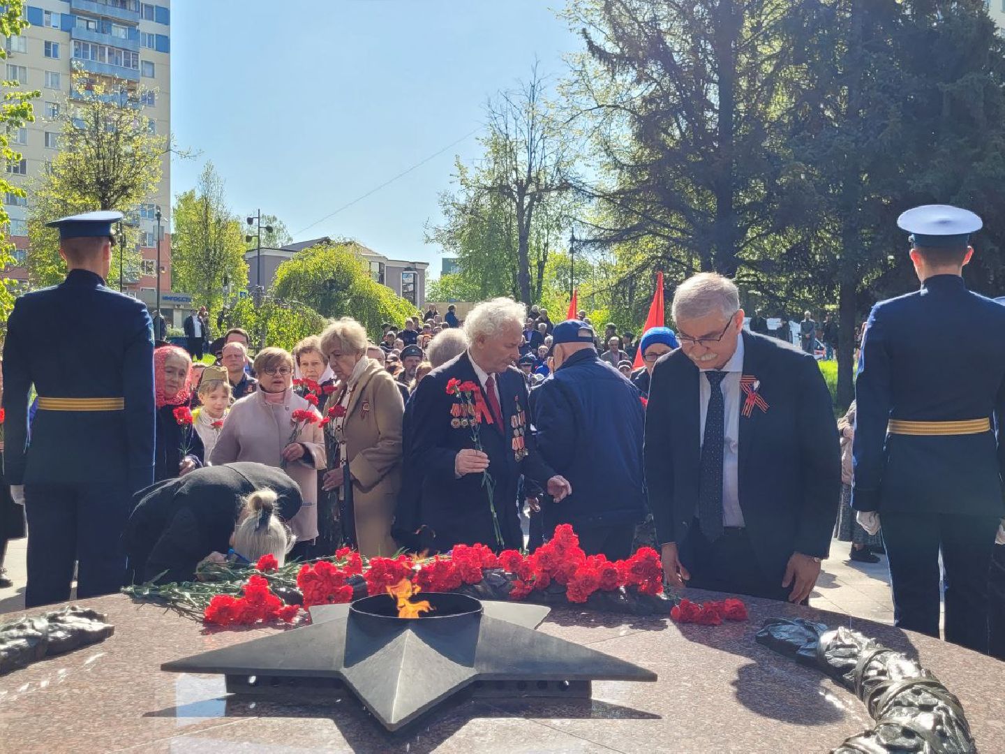 день победы; 9 мая; видное; возложение; аллея славы; дань памяти