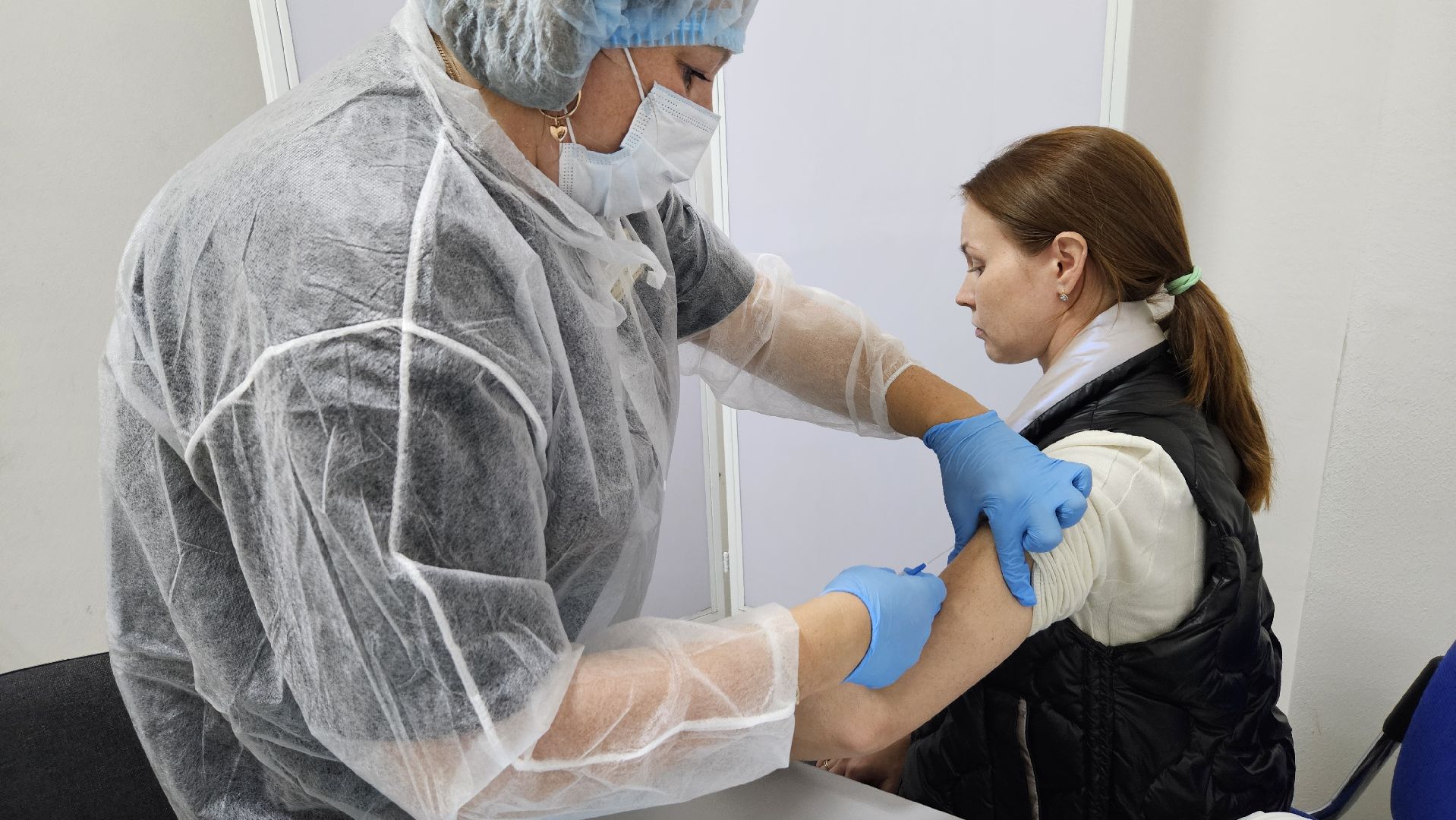 вакцина от гриппа, вакцина против гриппа и пневмонии, вакцинация, мфц, мфц долгопрудный,