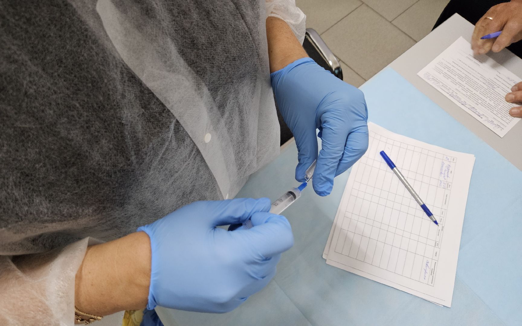 вакцина от гриппа, вакцина против гриппа и пневмонии, вакцинация, мфц, мфц долгопрудный,