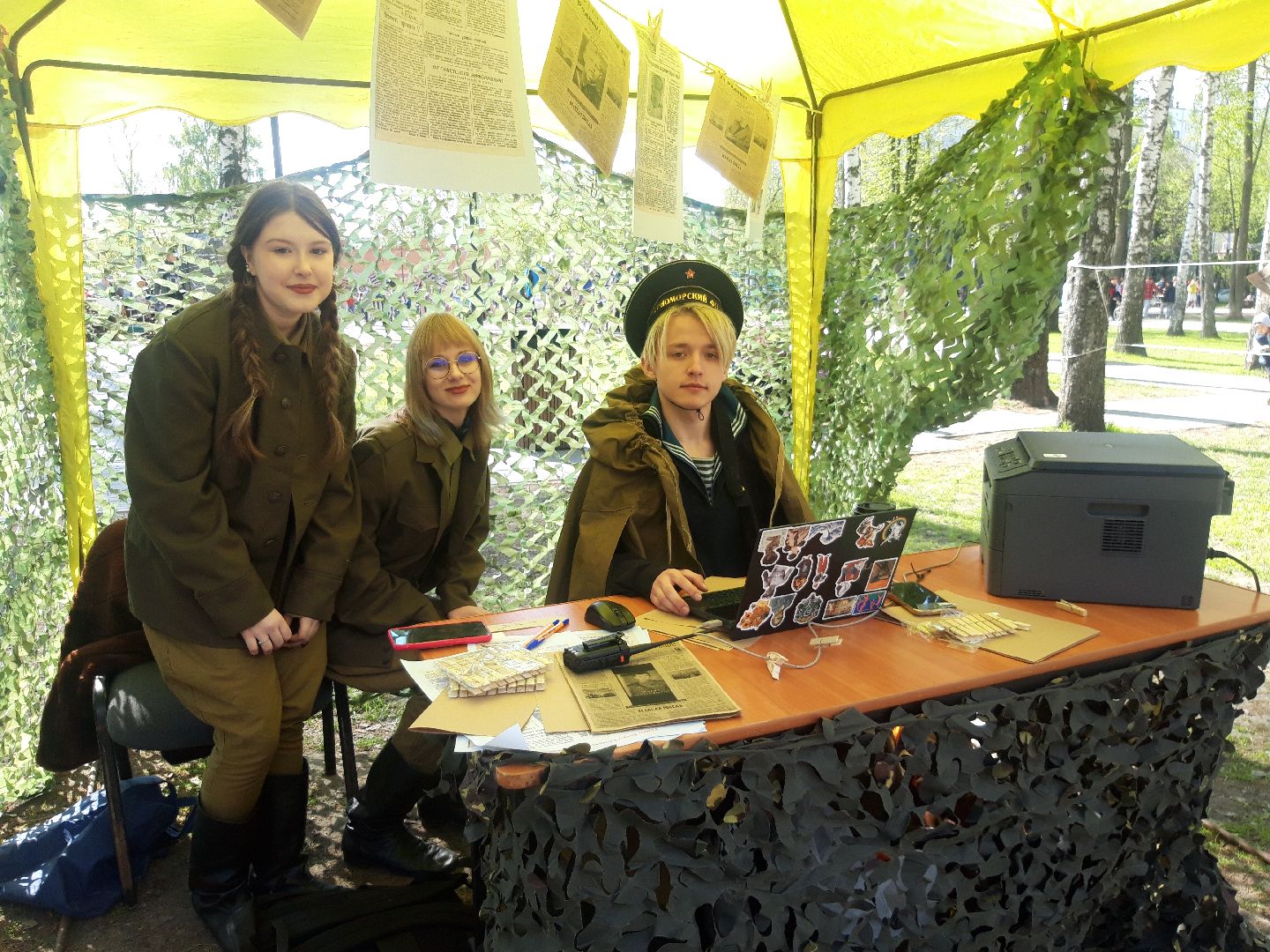 помощь людям, праздники, волонтеры,