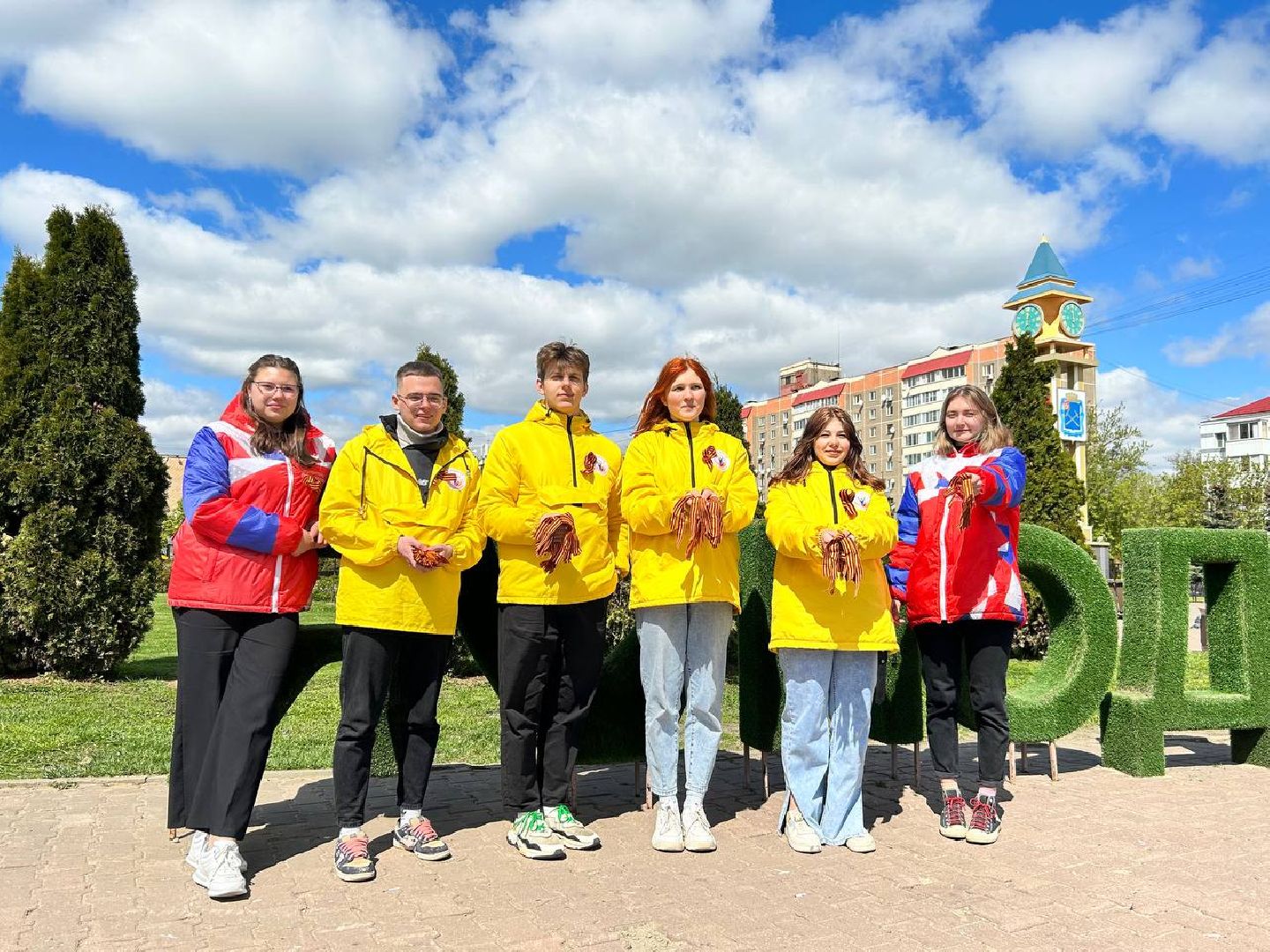 Подольск, георгиевская лента, память, дань уважения