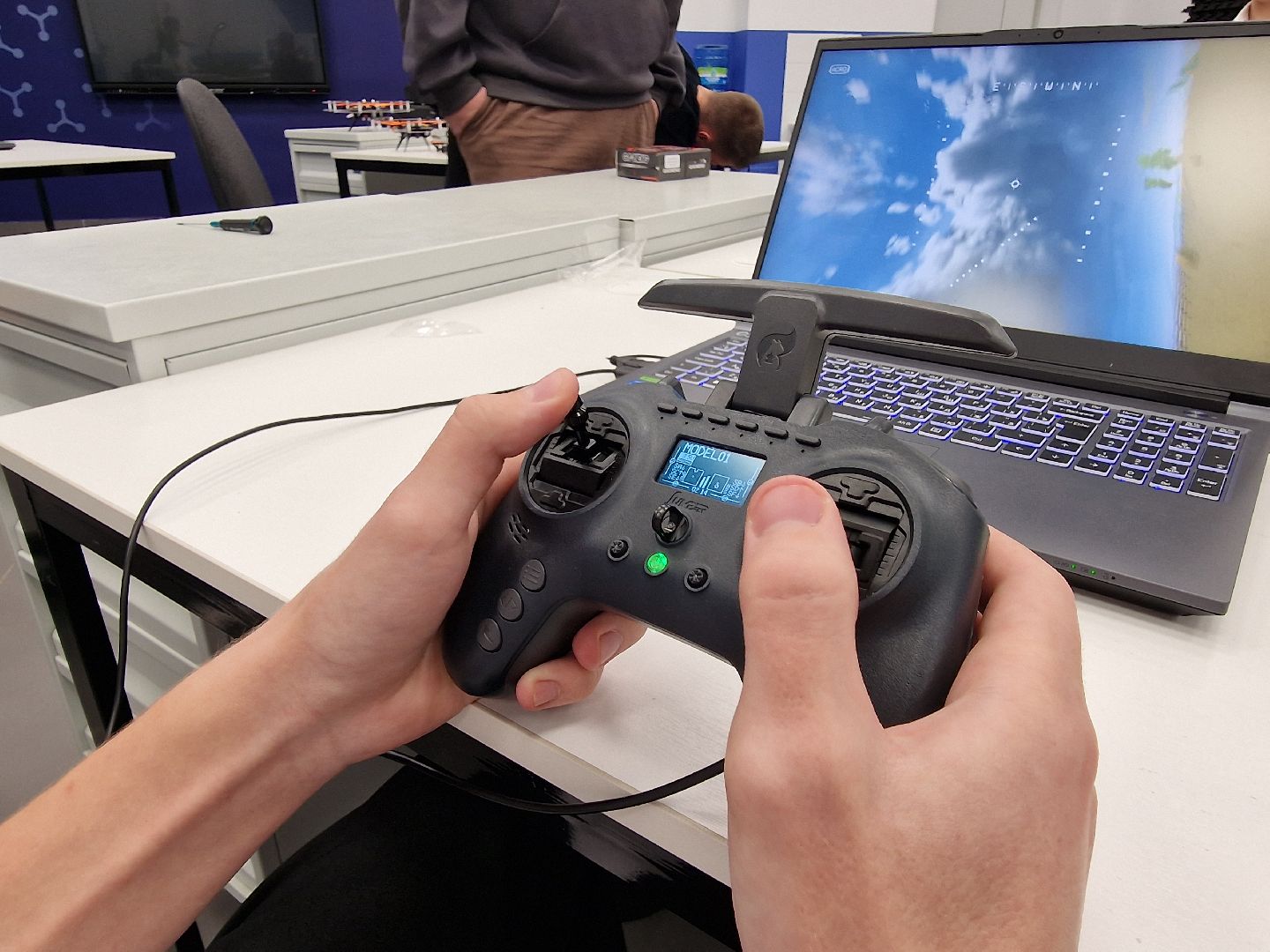 гимназия 1 им героя рф баландина, балашиха, фестиваль эра дронов,