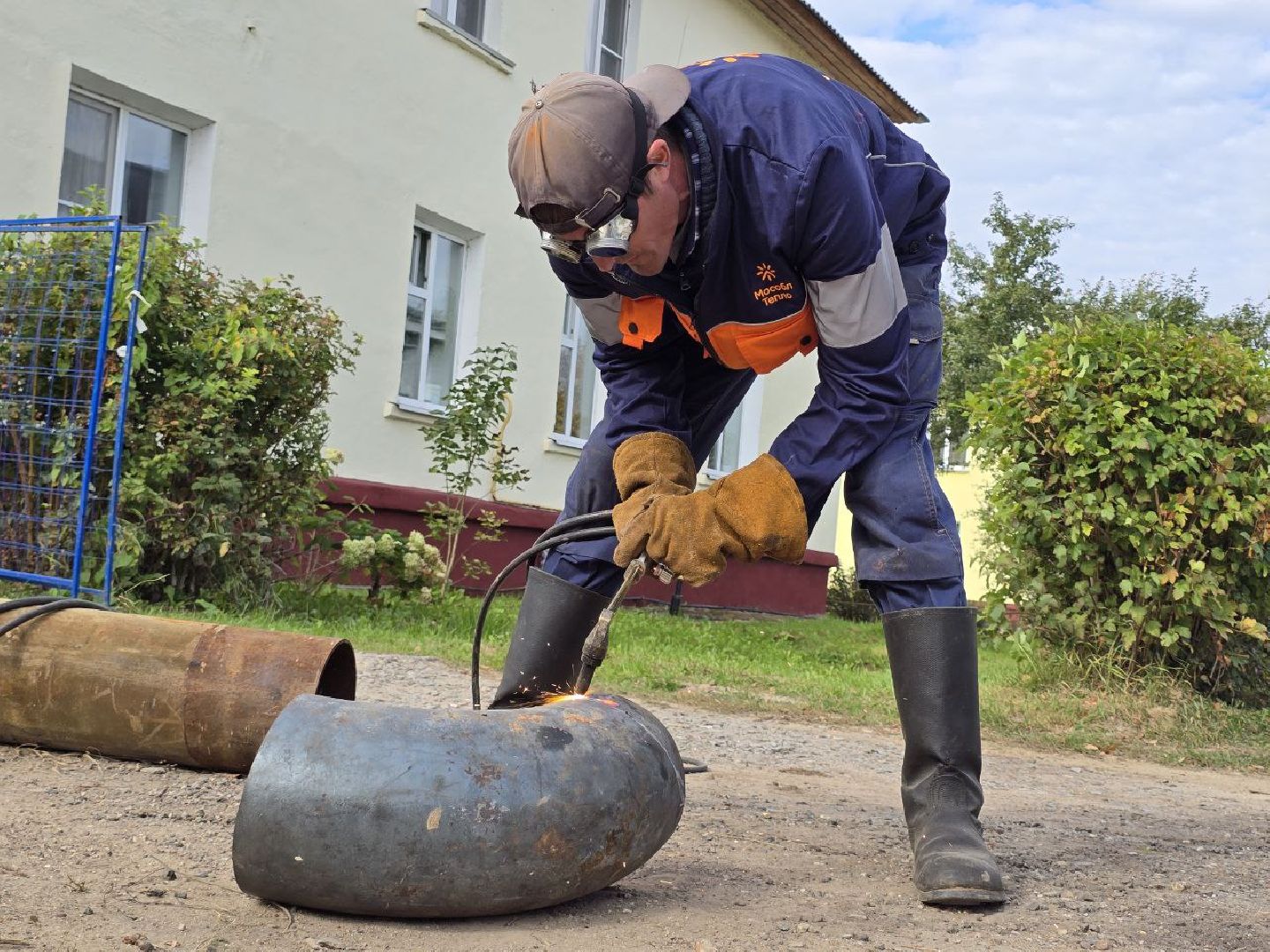 можайск, можайский муниципальный округ, подмосковье, жкх, отопительный сезон, мособлтепло, замена аварийного участка теплотрассы,