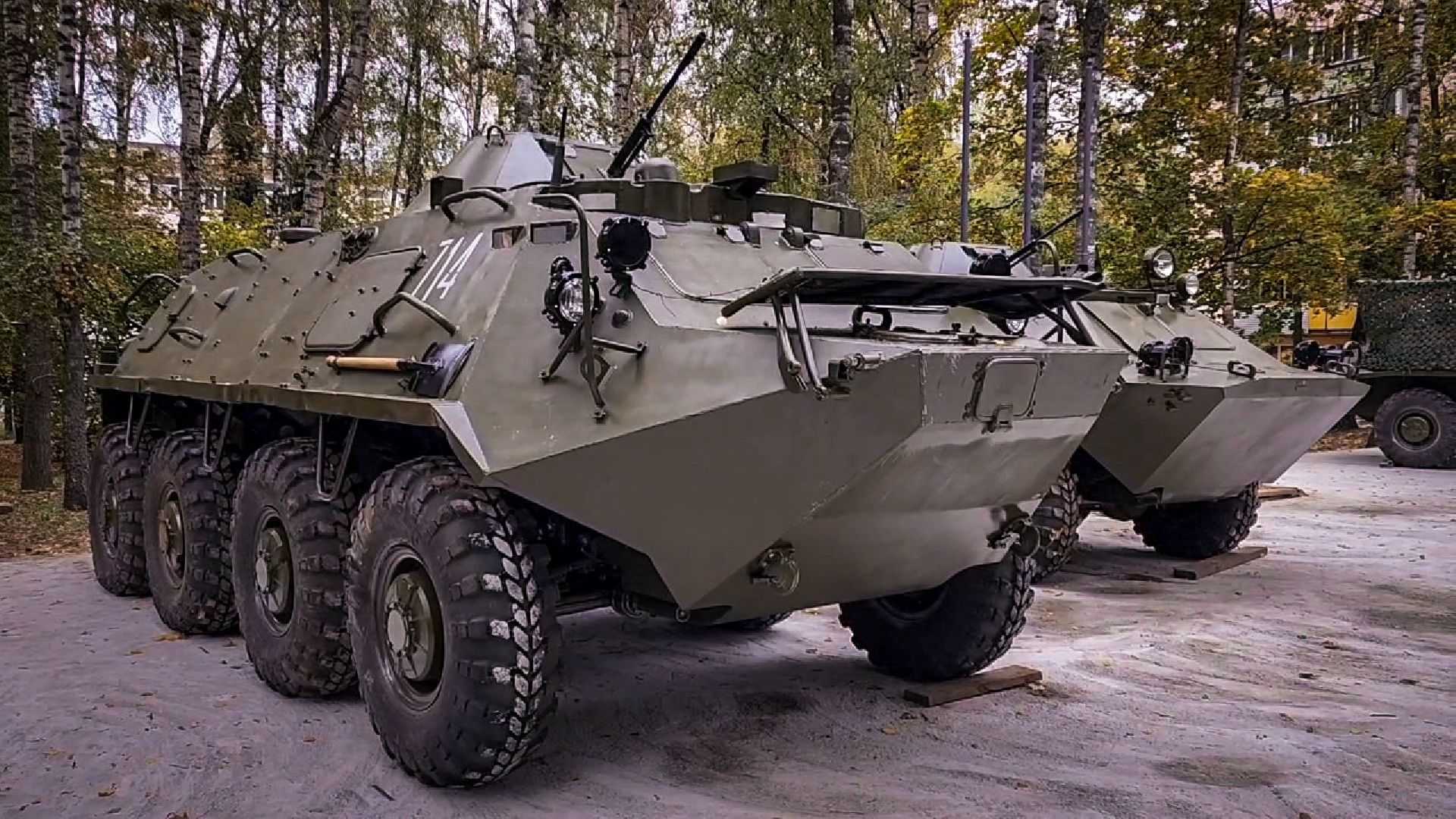 бронницы, новый мемориальный комплекс в бронницах, военная техника в бронницах,  мемориальный комплекс афганская война и специальная военная операция , ветераны афганистана бронницы,