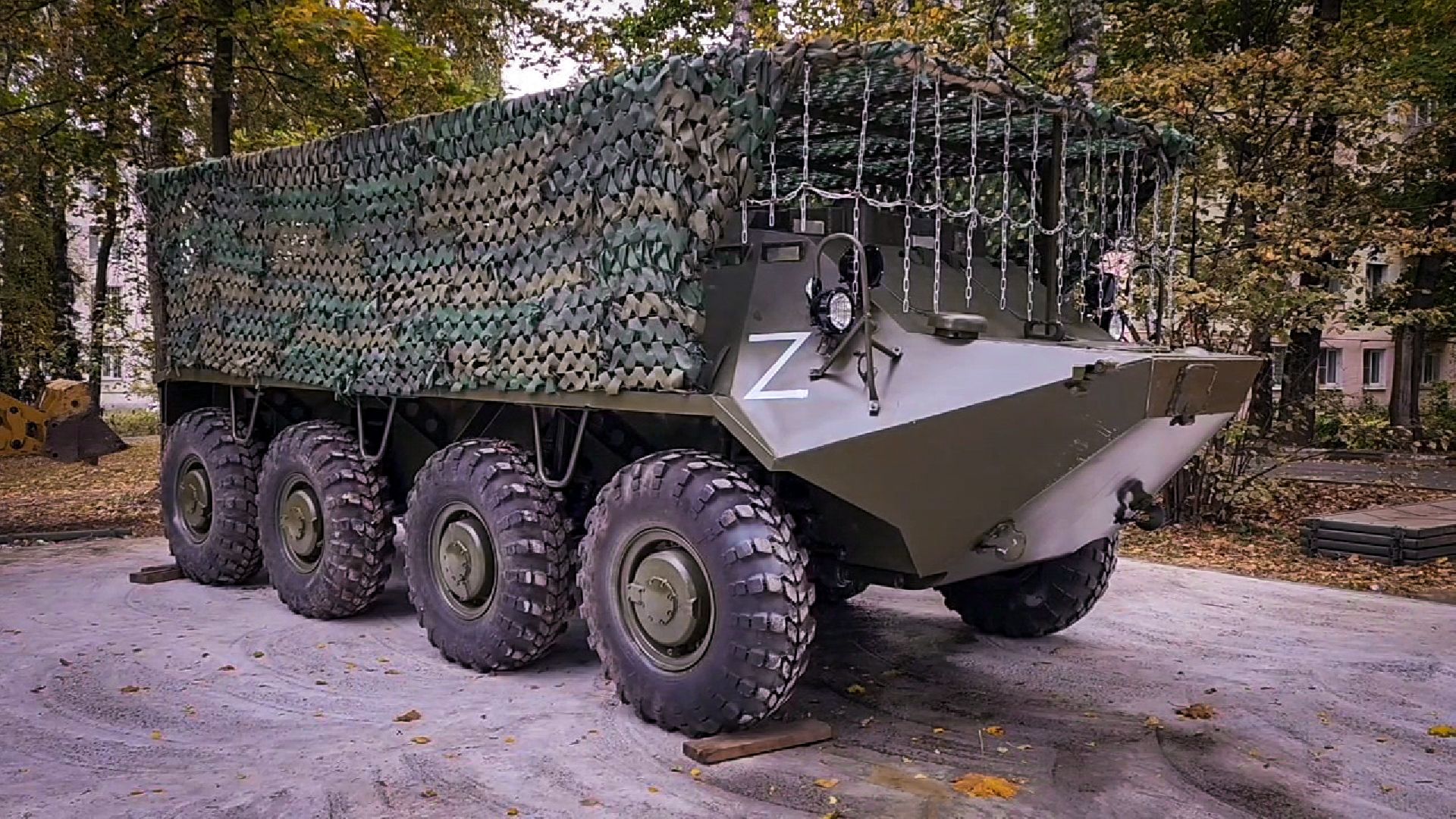 бронницы, новый мемориальный комплекс в бронницах, военная техника в бронницах,  мемориальный комплекс афганская война и специальная военная операция , ветераны афганистана бронницы,