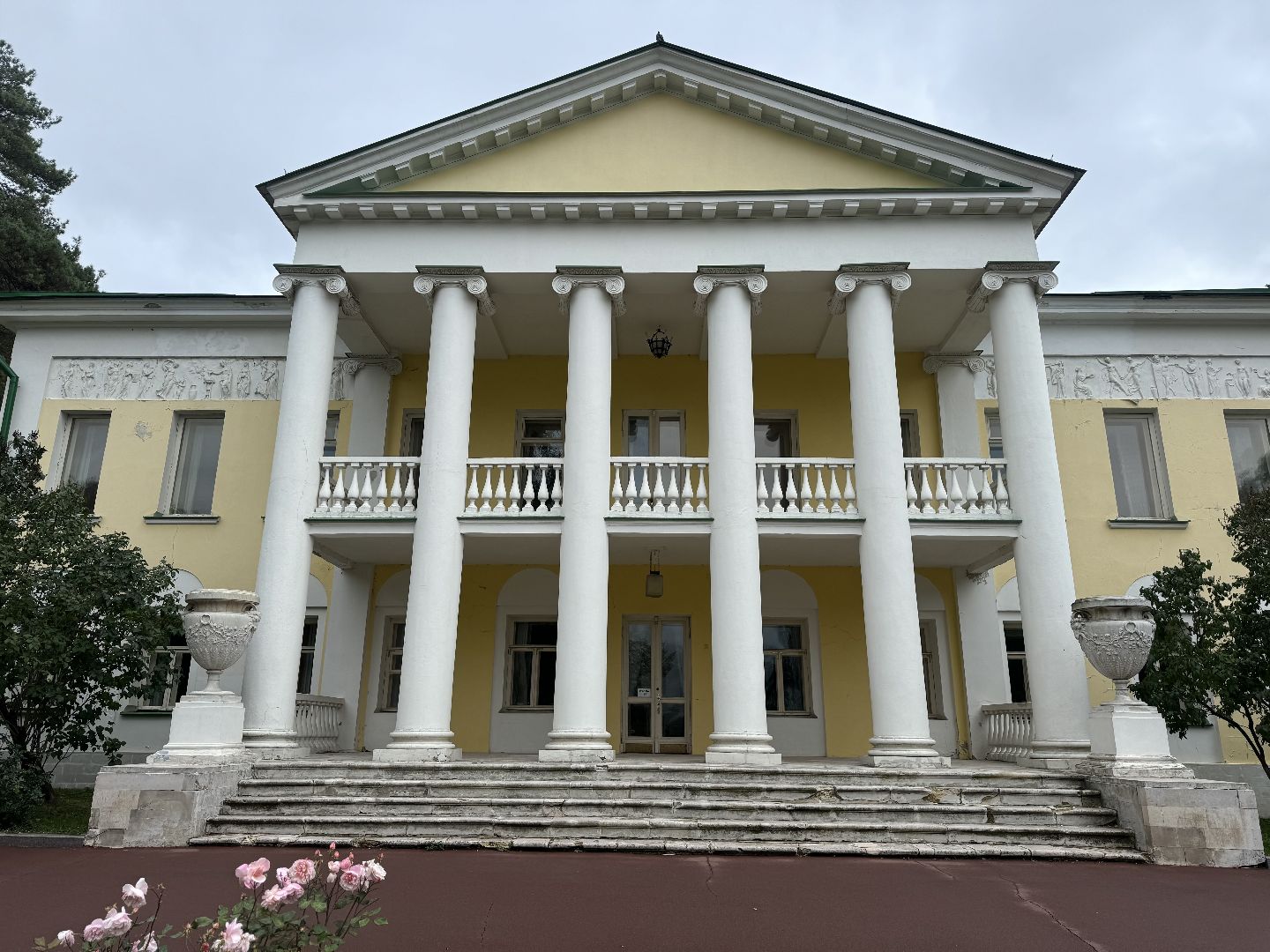 фильм брат-2, съемки кино, музей-заповедник горки ленинские, ленинский городской округ,