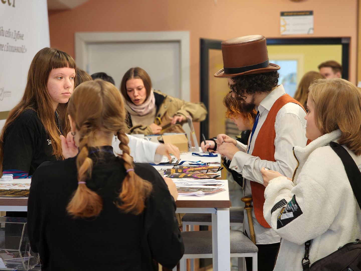 дубна, блохинка, оияи, фестиваль клевер, досуг для взрослых,