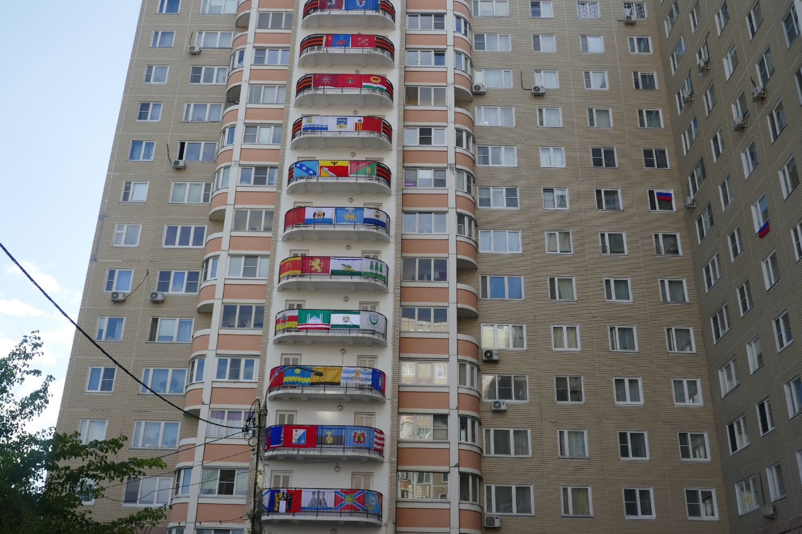 Подольск, квест, сад камней, соседи, флаги