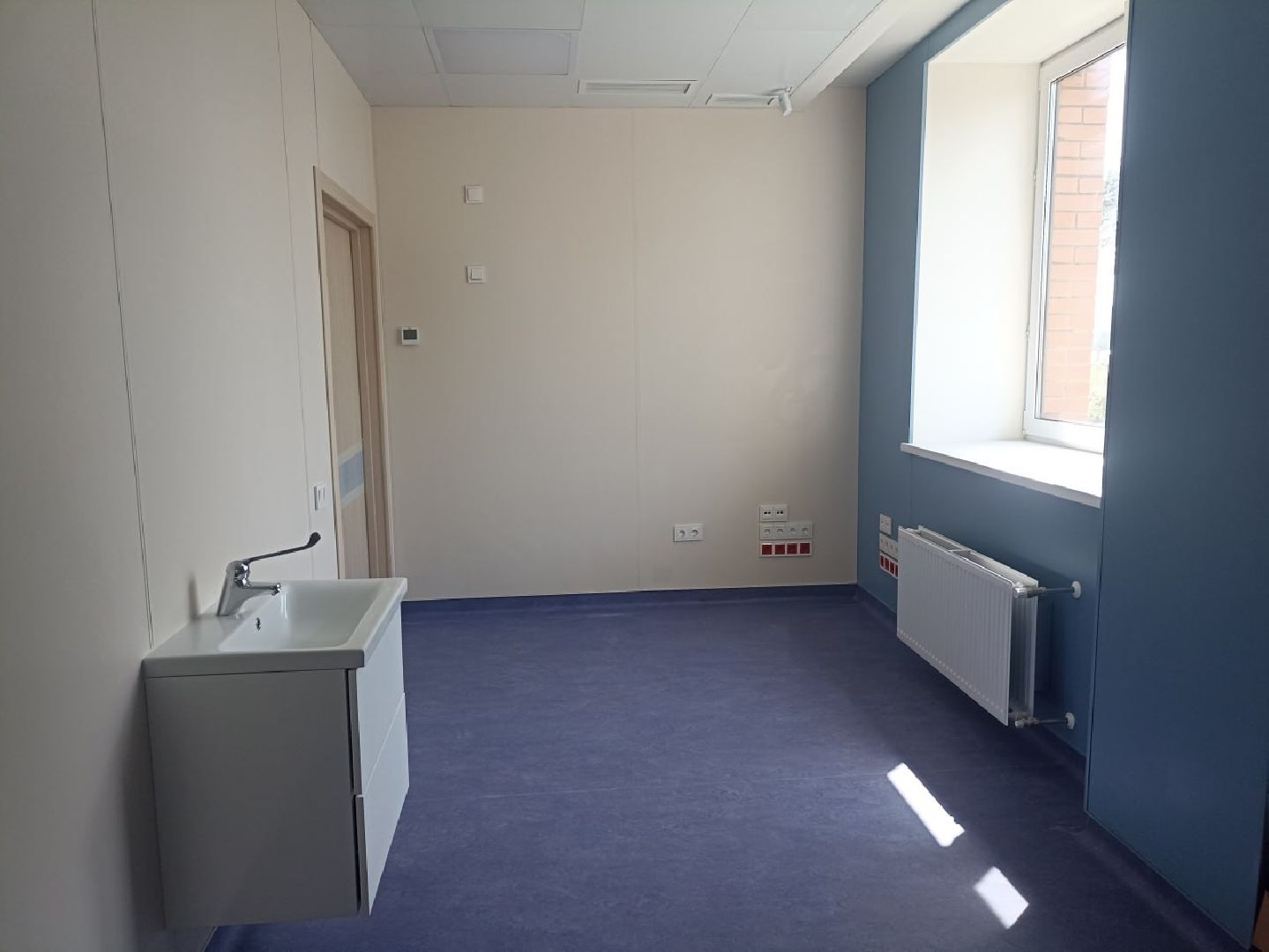 пушкино, ремонт поликлиники, покраска стен, современное оборудование, регистратура, комфортная среда,кабинеты,новые лифты,