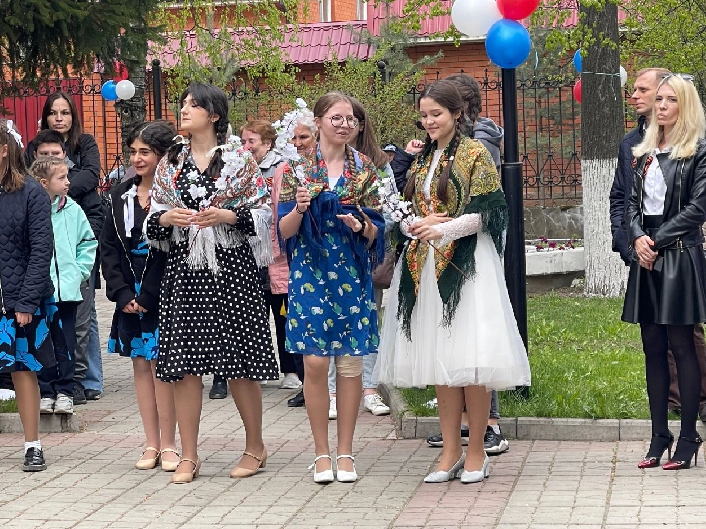 Звенигород, вечер военной песни, культурно-досуговый центр в микрорайоне Верхний Посад