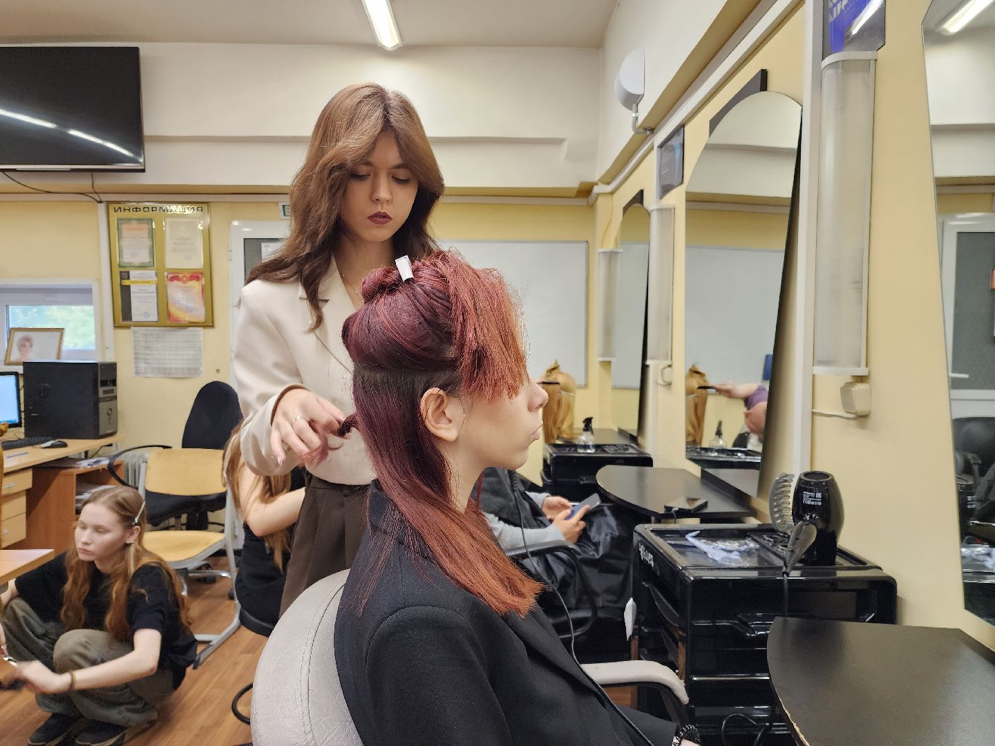 раменское, образование, раменский колледж, студентка-финалистка конкурса стилистов звезда estel-2025,