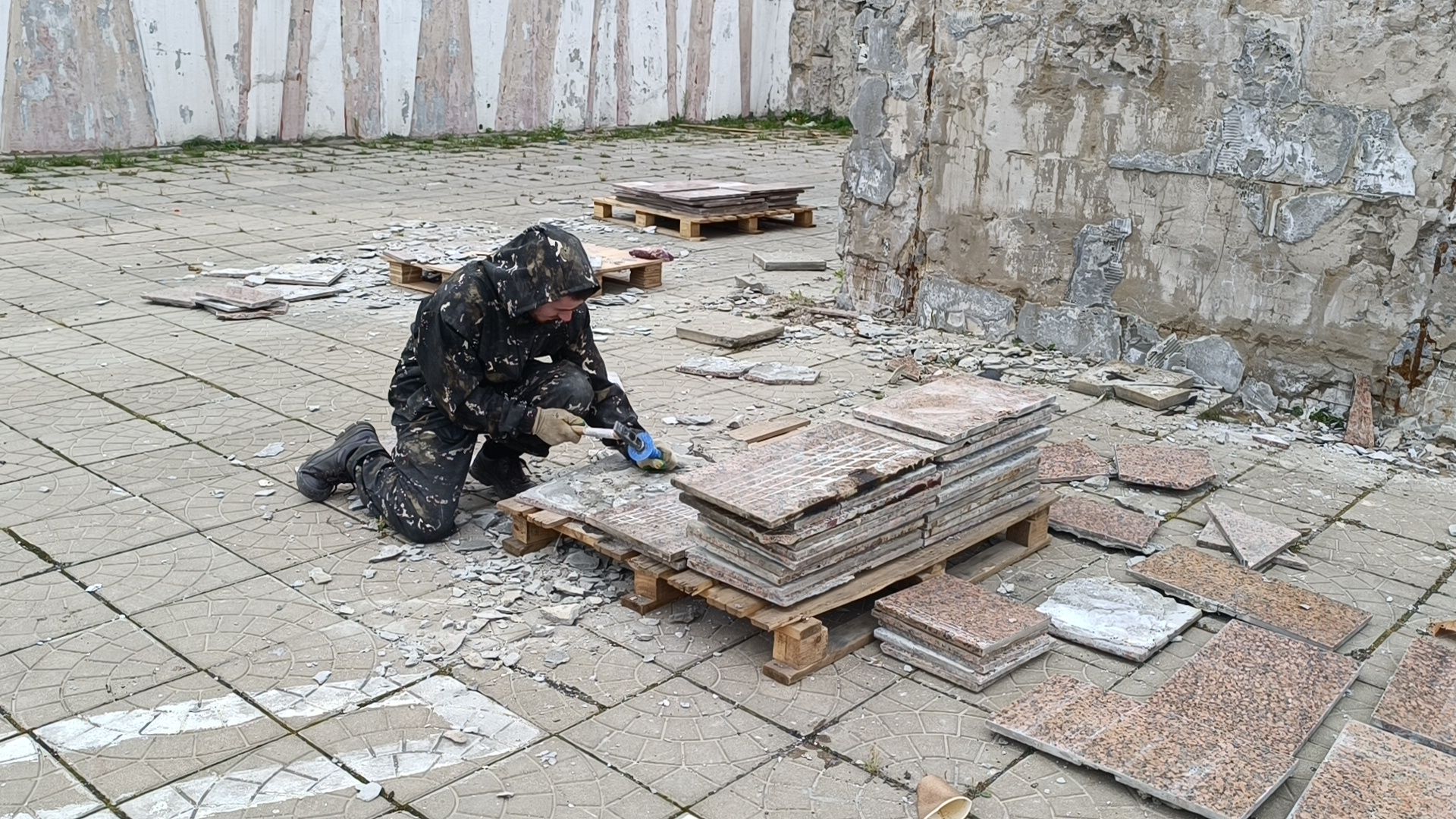 памятник , лобня, реконструкция ,