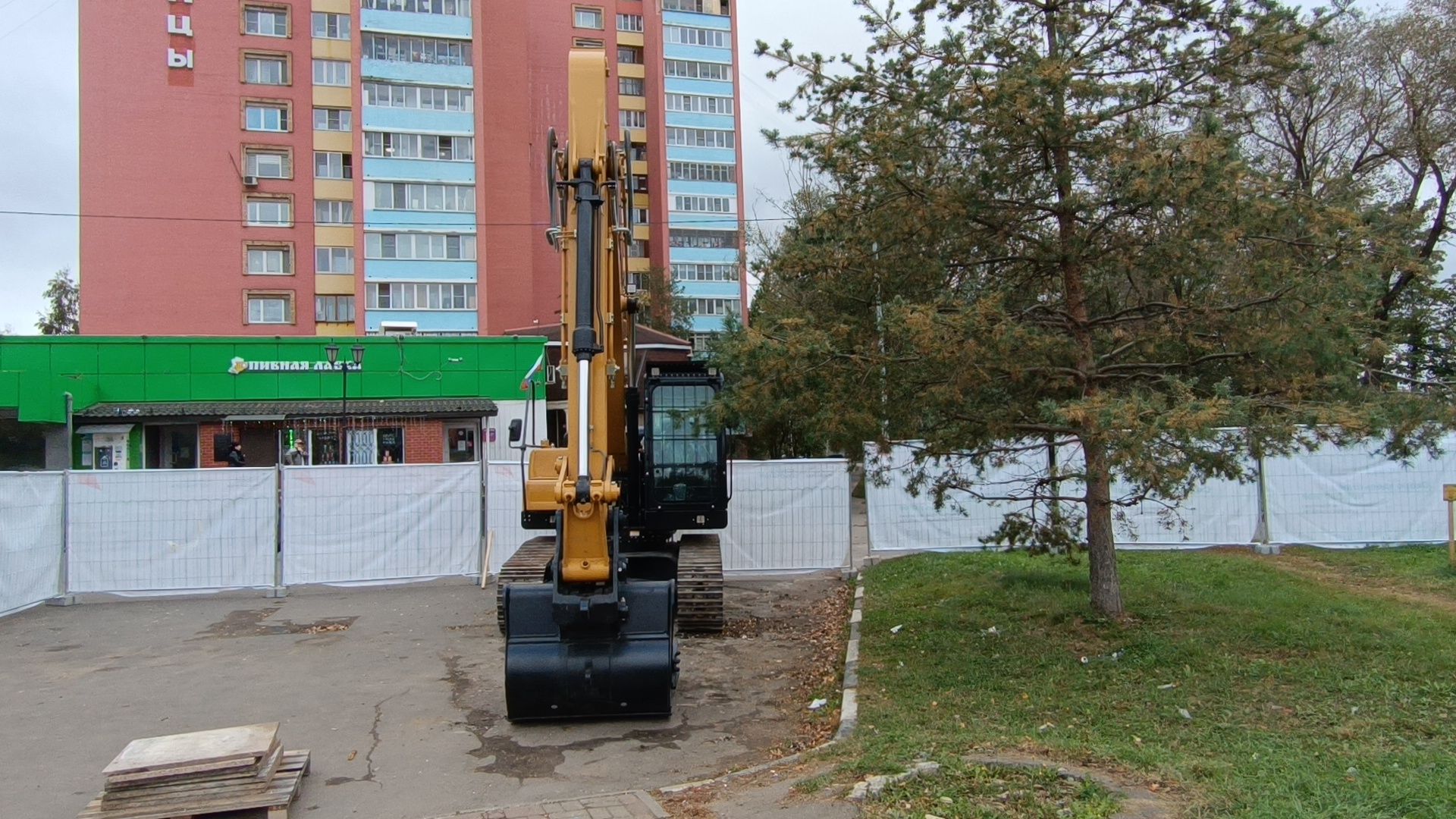 памятник , лобня, реконструкция ,