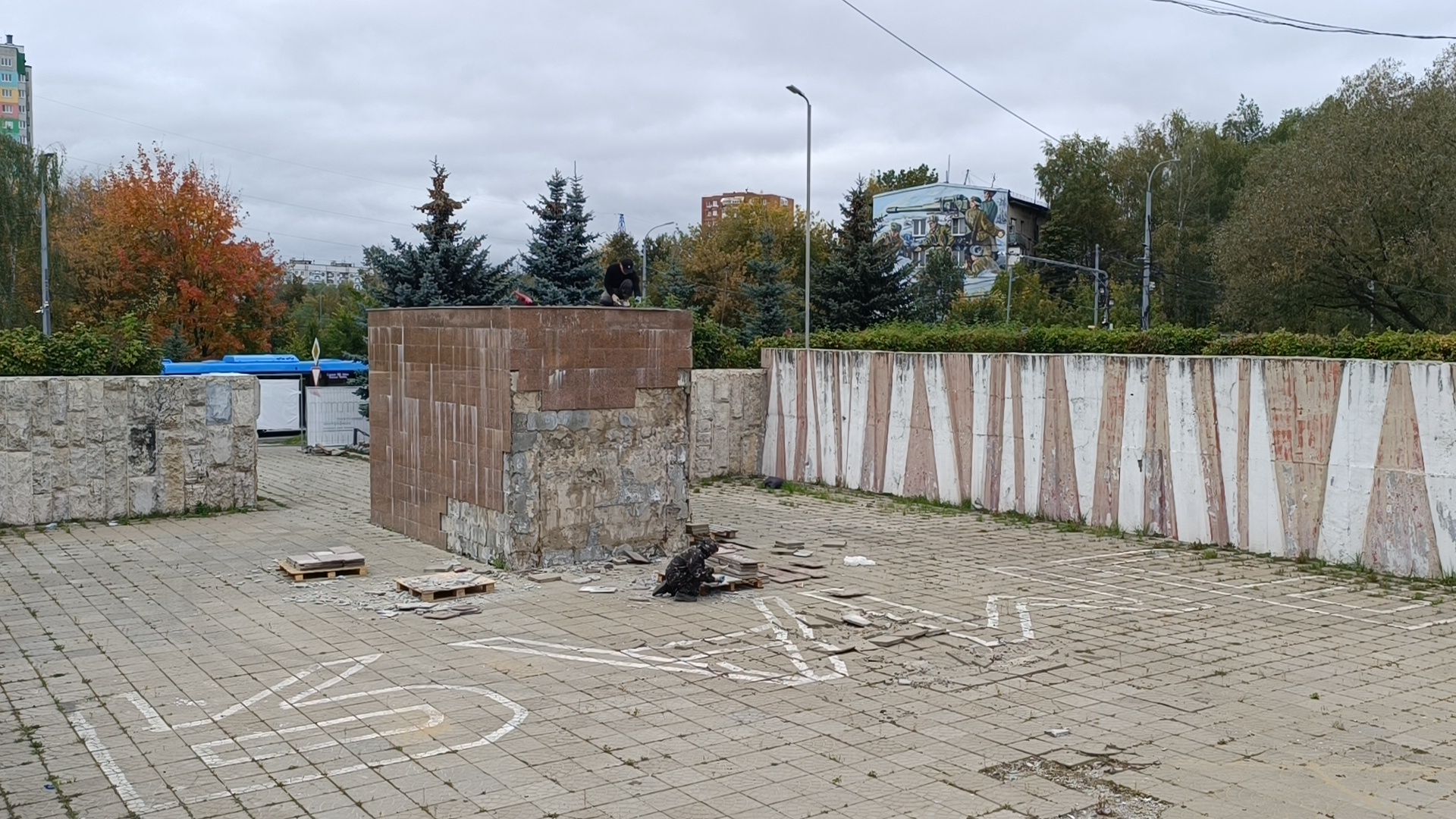 памятник , лобня, реконструкция ,