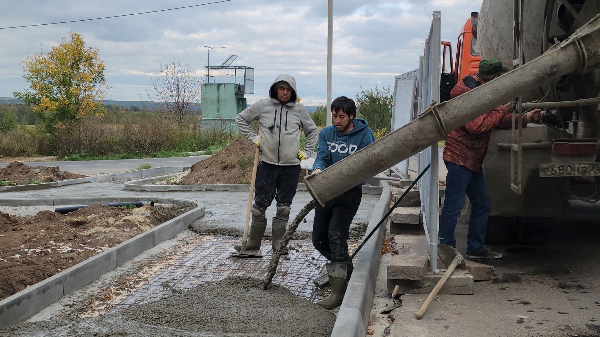 кашира, благоустройство, комфортная городская среда, национальный проект, сквер, тротуарная плитка,