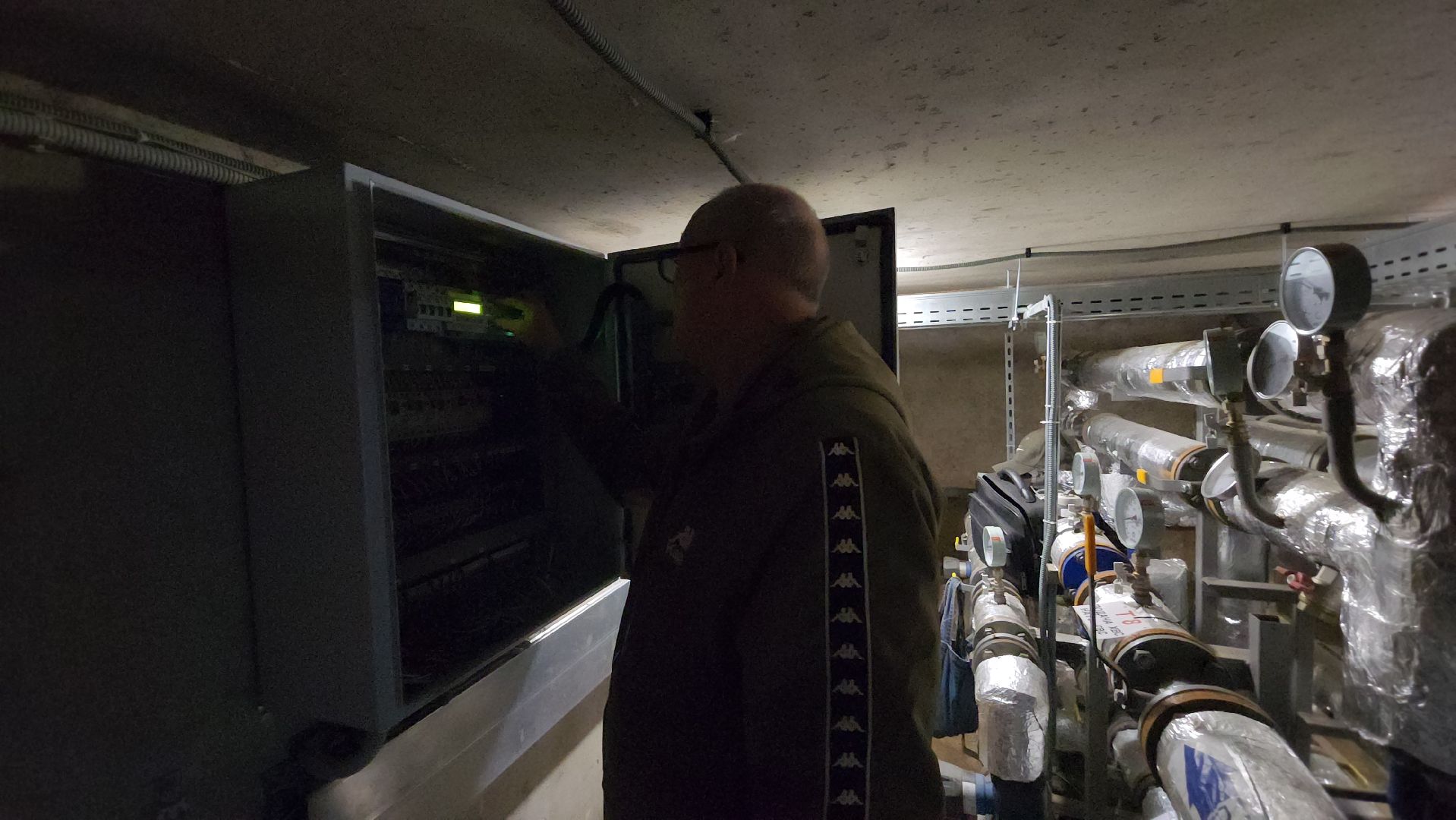 пушкино, начало отопительного сезона, многоквартирные дома, тепловые сети, тепловой пункт, запорная арматура, мкд, отопительный сезон 2025-2026, отопительный период,тепло в дома, тепло жителям,