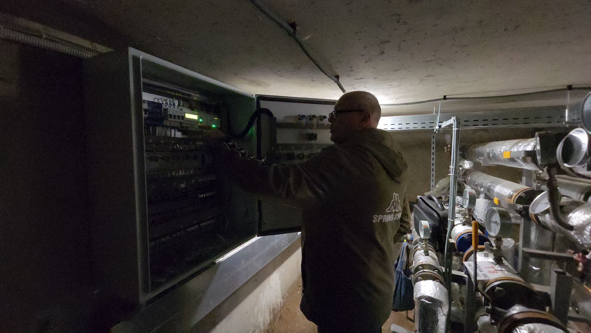 пушкино, начало отопительного сезона, многоквартирные дома, тепловые сети, тепловой пункт, запорная арматура, мкд, отопительный сезон 2025-2026, отопительный период,тепло в дома, тепло жителям,