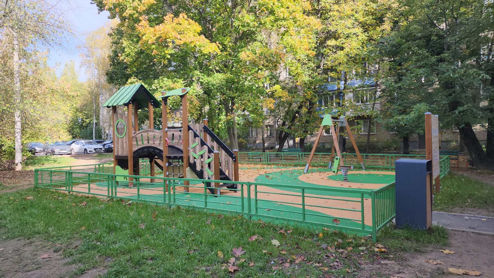 пушкино, благоустройство, детские площадки, граффити, вандализм, новая детская площадка, игровой комплекс, формирование комфортной городской среды,