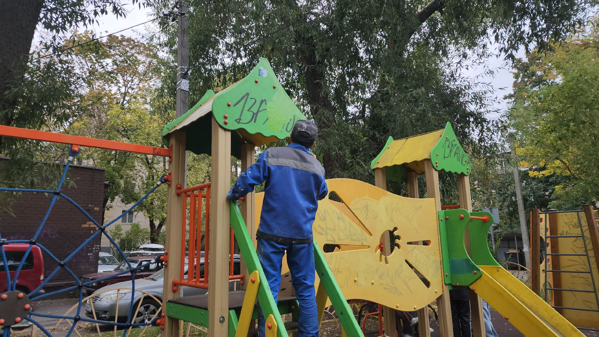 пушкино, благоустройство, детские площадки, граффити, вандализм, новая детская площадка, игровой комплекс, формирование комфортной городской среды,