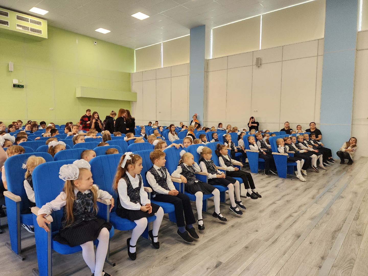 электросталь , жители, общество, школа, праздник, первоклассник,