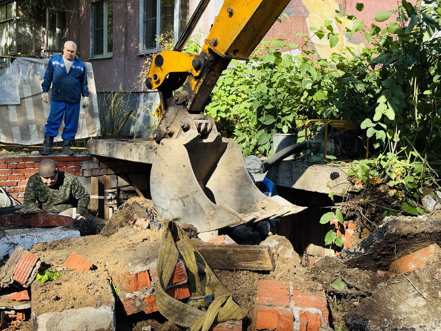 раменское, авария жкх, прорыв трубы отопления, теплосеть, раменская теплосеть, отопление, гвс, горячее водоснабжение,