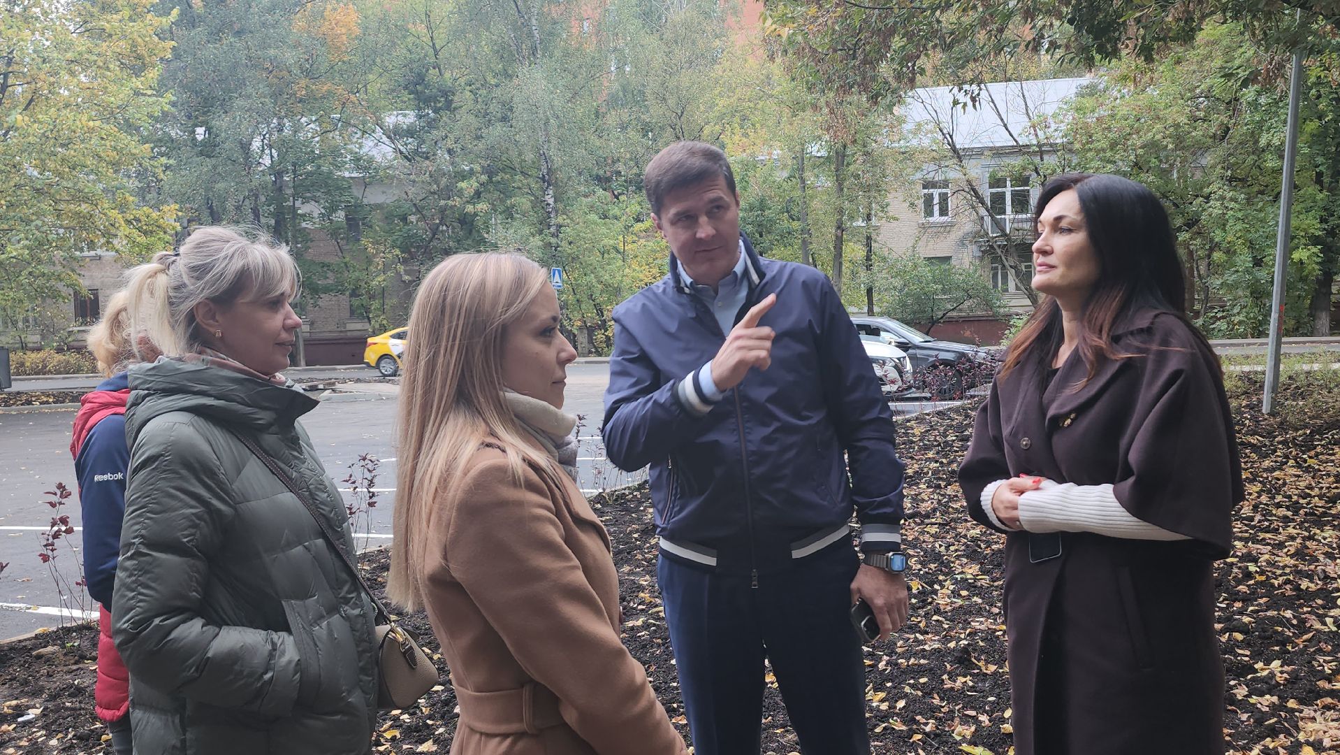 люберцы, новый сквер, глава люберец владимир волков, жители,