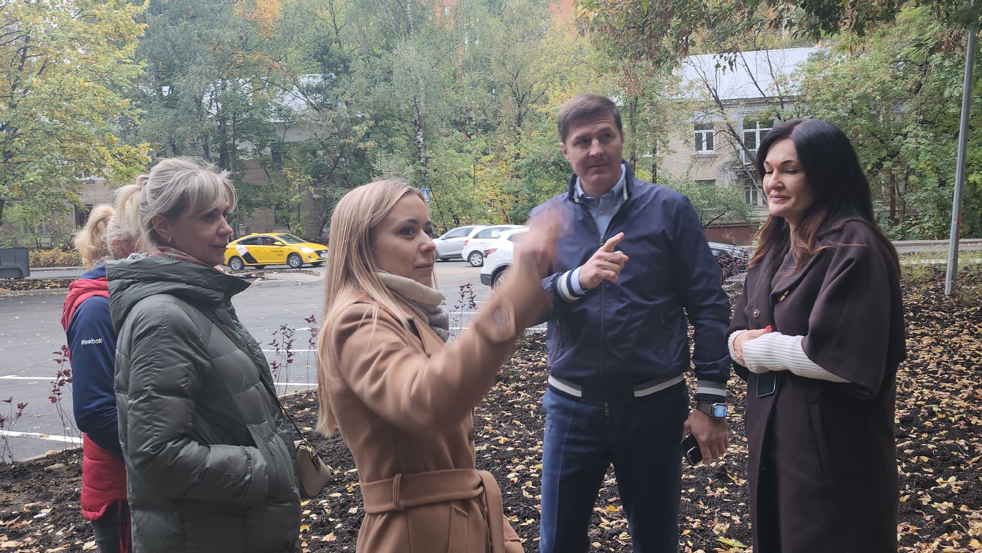 люберцы, новый сквер, глава люберец владимир волков, жители,