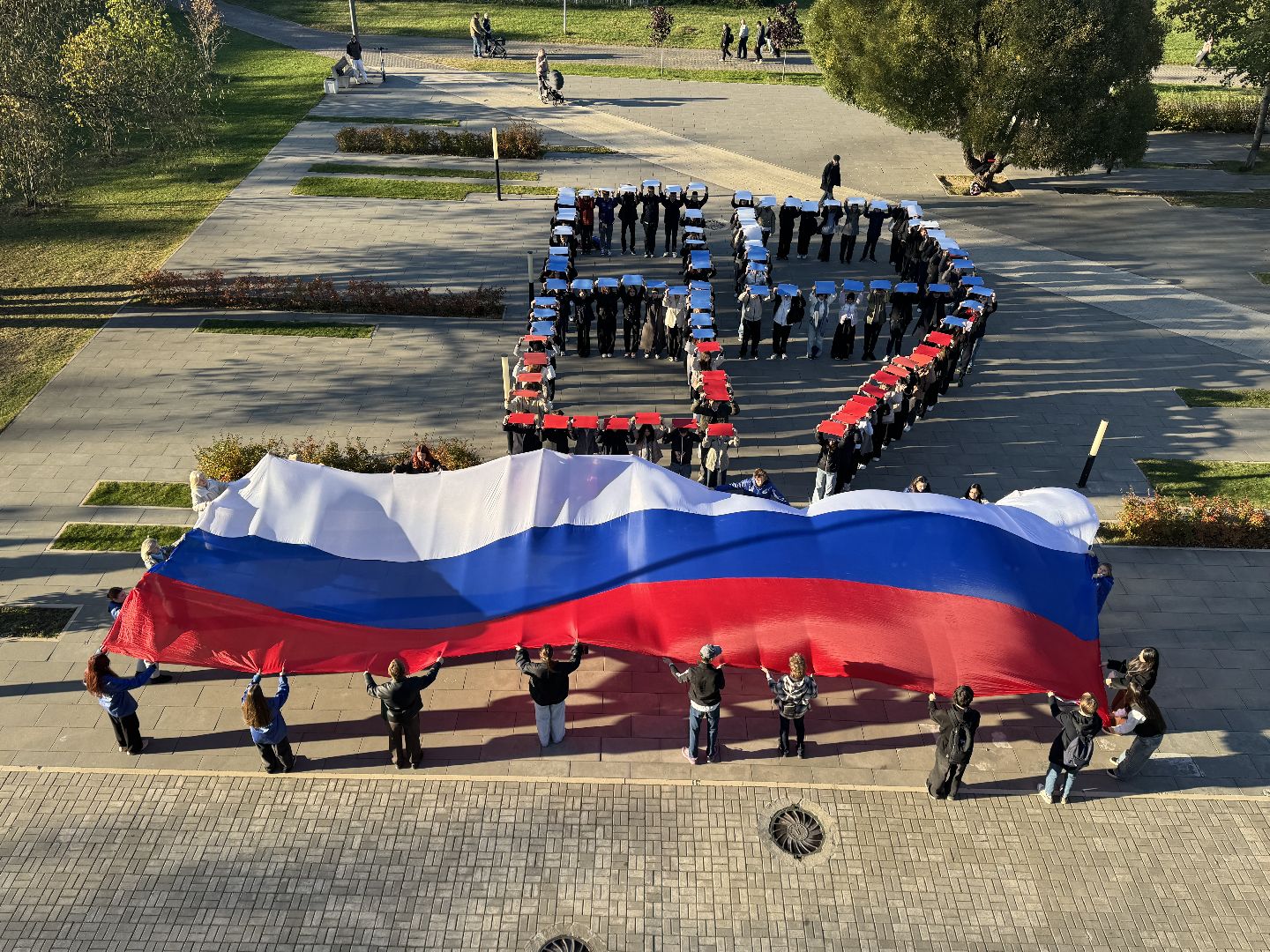 день воссоединения, лнр, днр, запорожье, херсонская область, триколор, флешмоб,