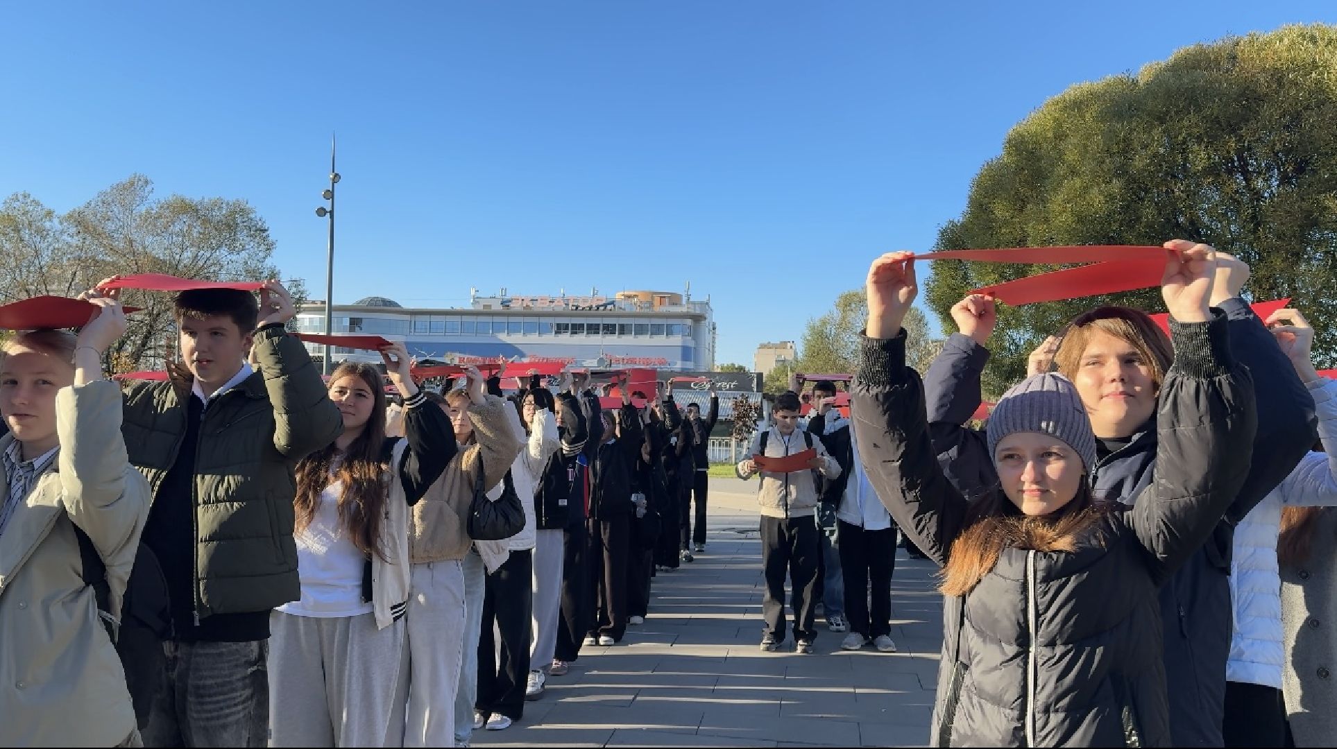 день воссоединения, лнр, днр, запорожье, херсонская область, триколор, флешмоб,