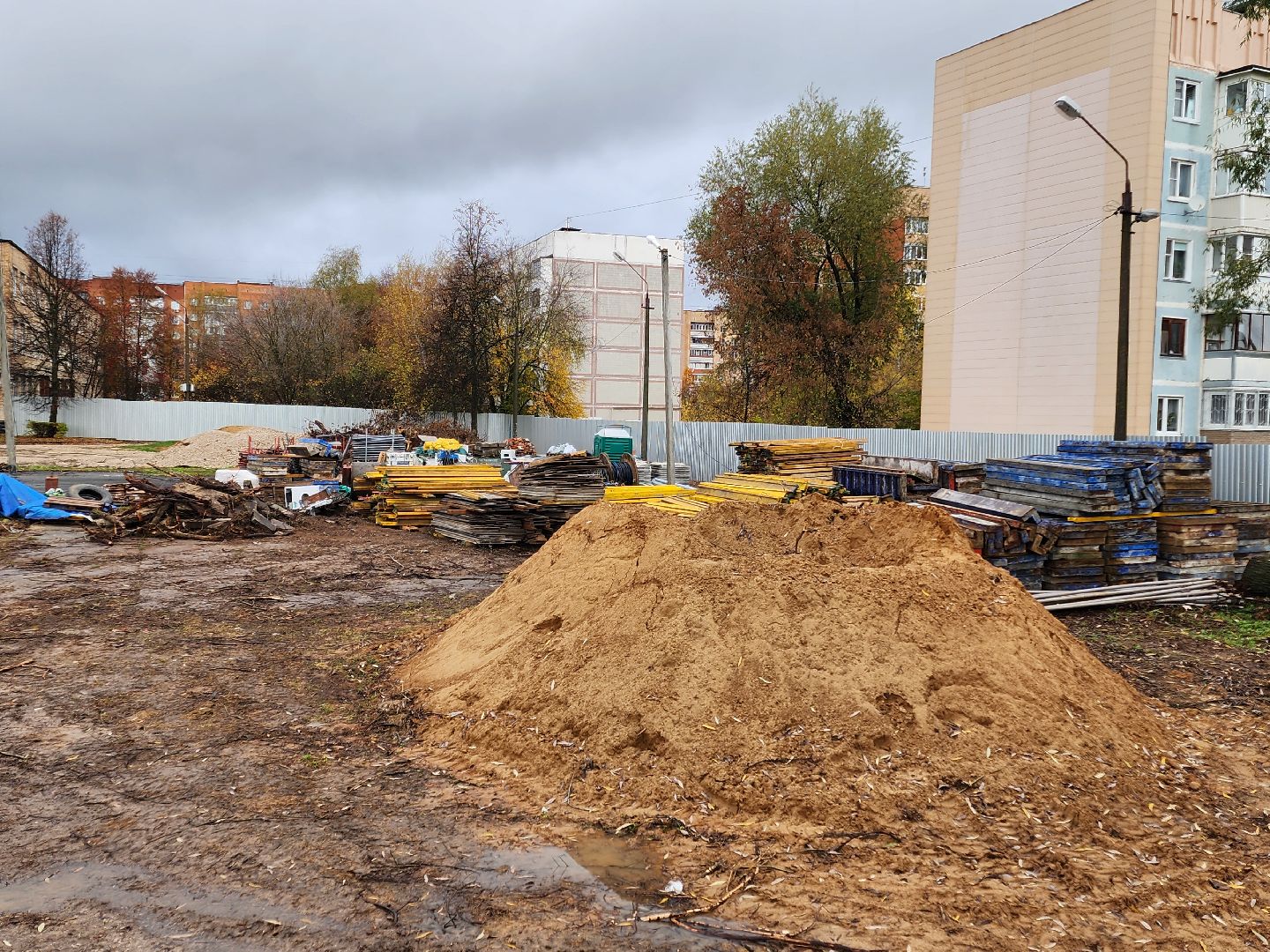 чехов, улица чехова 8а, гимназия 2, пристройка, строительство, реконструкция, губернатор подмосковья, госпрограмма московской области,