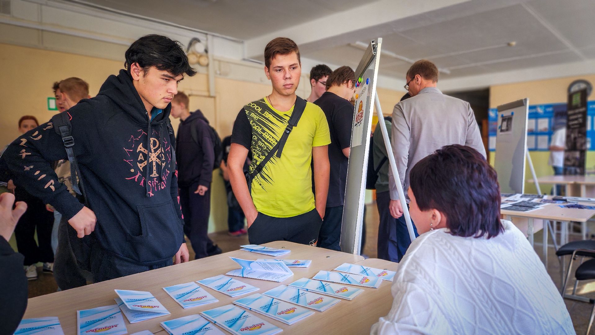 бронницы, ярмарка профессий, встреча с работодателями , трудоустройство студентов , автомобильно-дорожный колледж в бронницах,