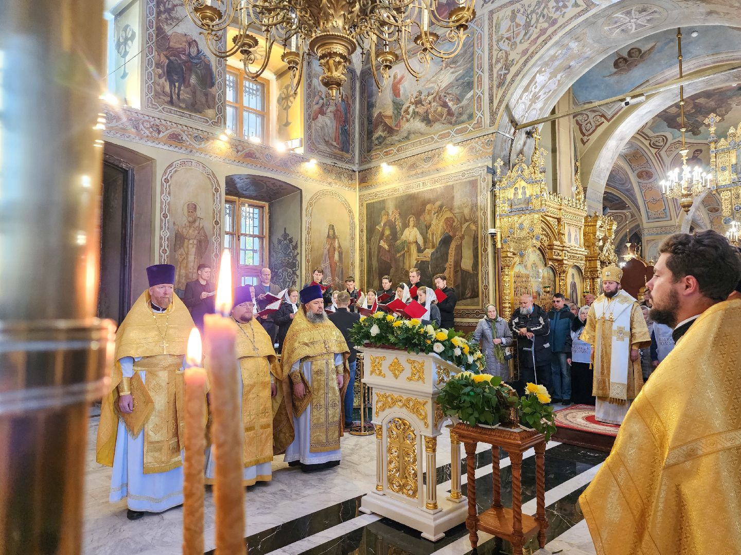 Подольск, Ковчег с мощами, Святитель Тихон, Архиепископ Аксий, Богослужение, Святыня,