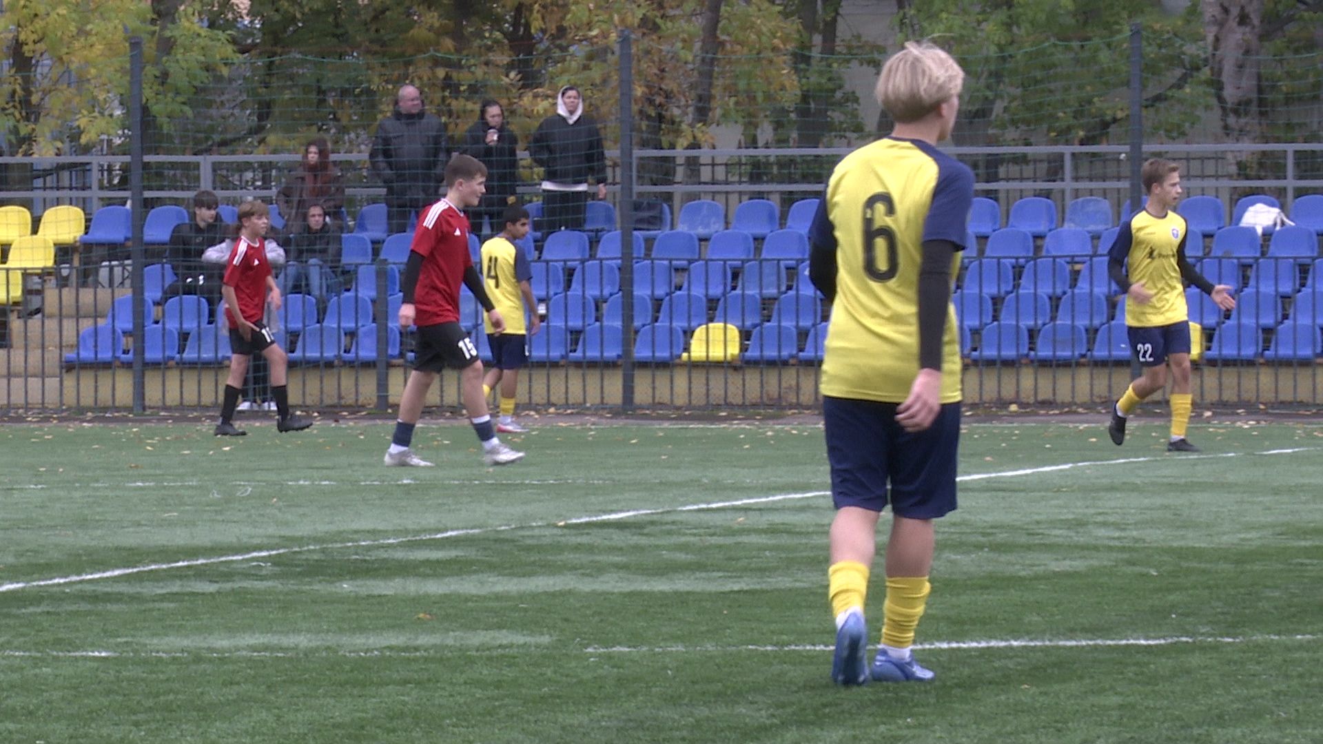 Реутов, стадион СТАРТ, игра, футбол, Приалит,