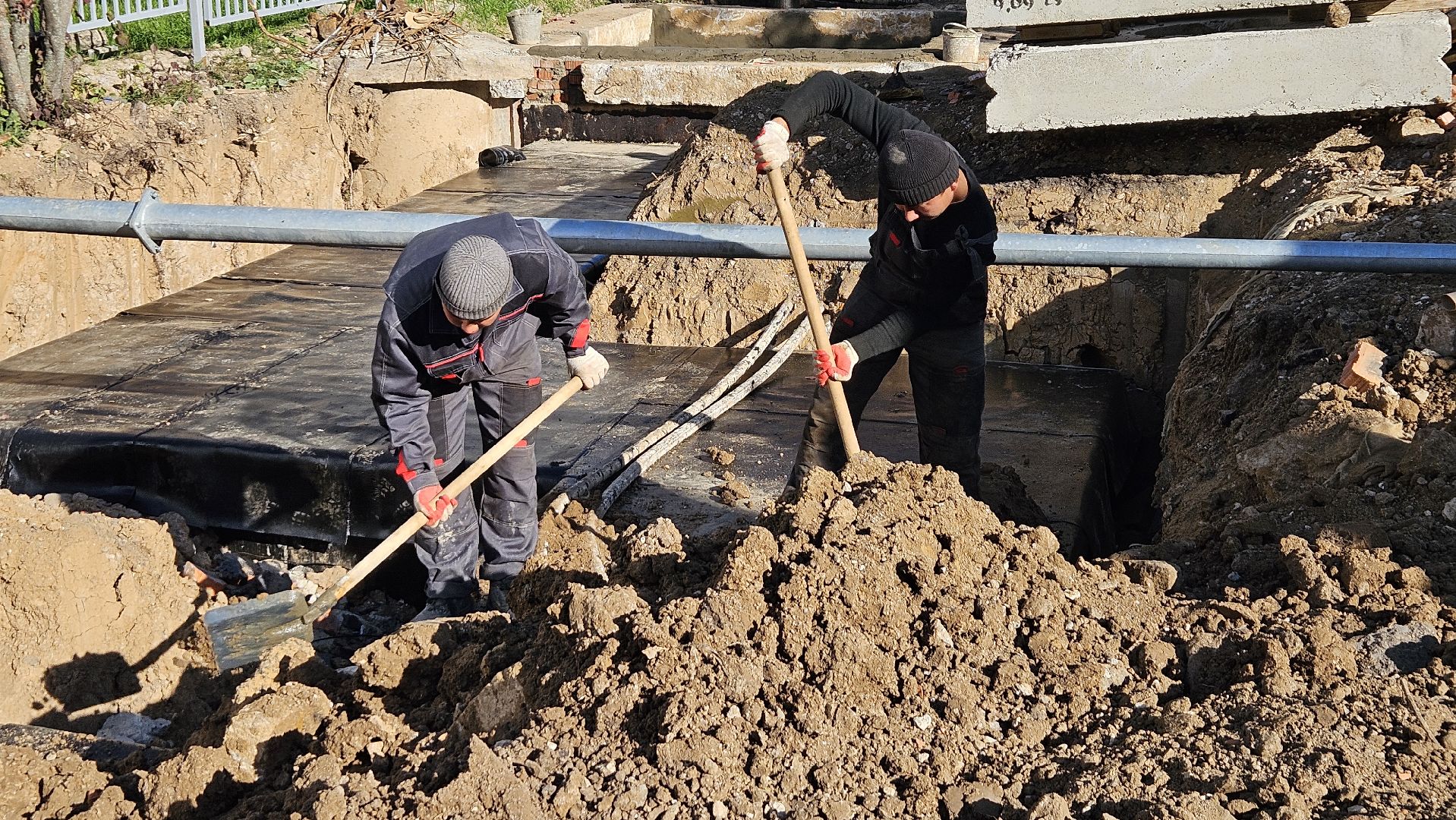 долгопрудный, благоустройство, гимназия 13 в долгопрудном, инженерные сети,
