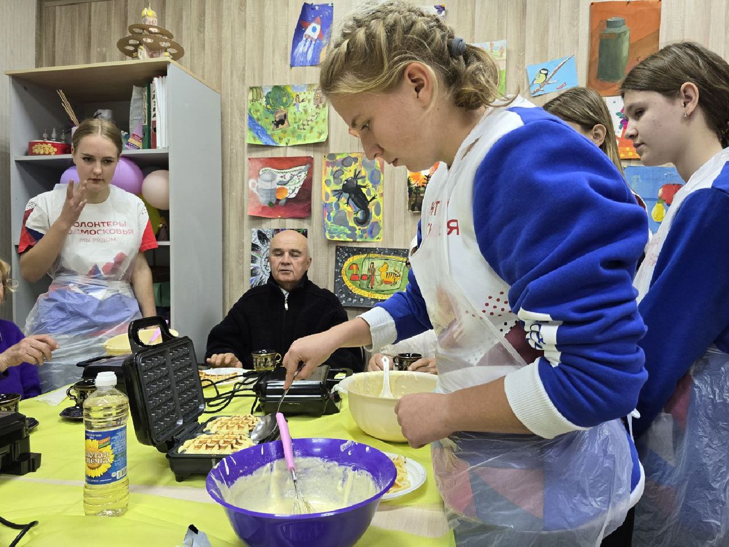 можайск, можайский муниципальный округ, подмосковье, общество, волонтеры подмосковье, день пожилого человека, старшее поколение,