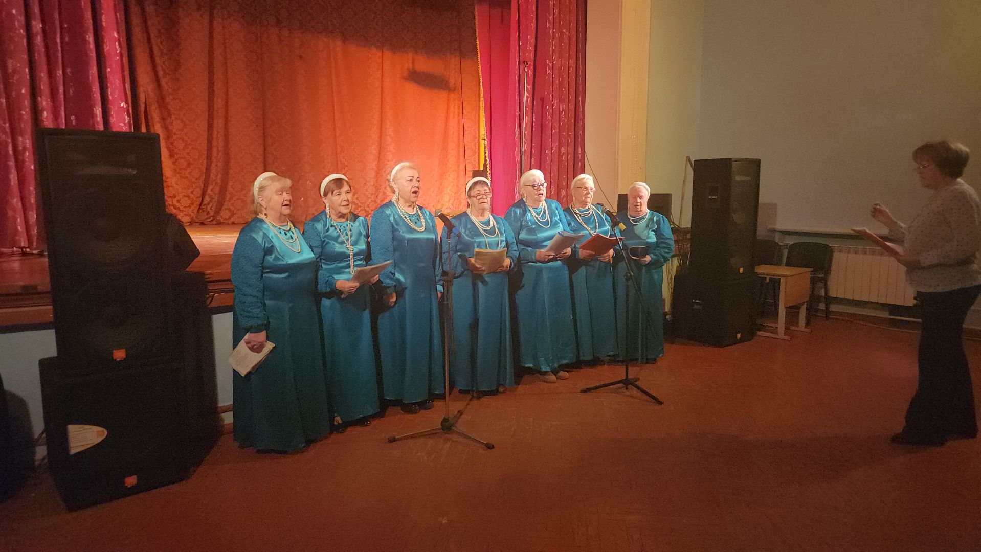 долгопрудный, дк нефтяник, ивушка, день пожилого человека, активное долголетие,