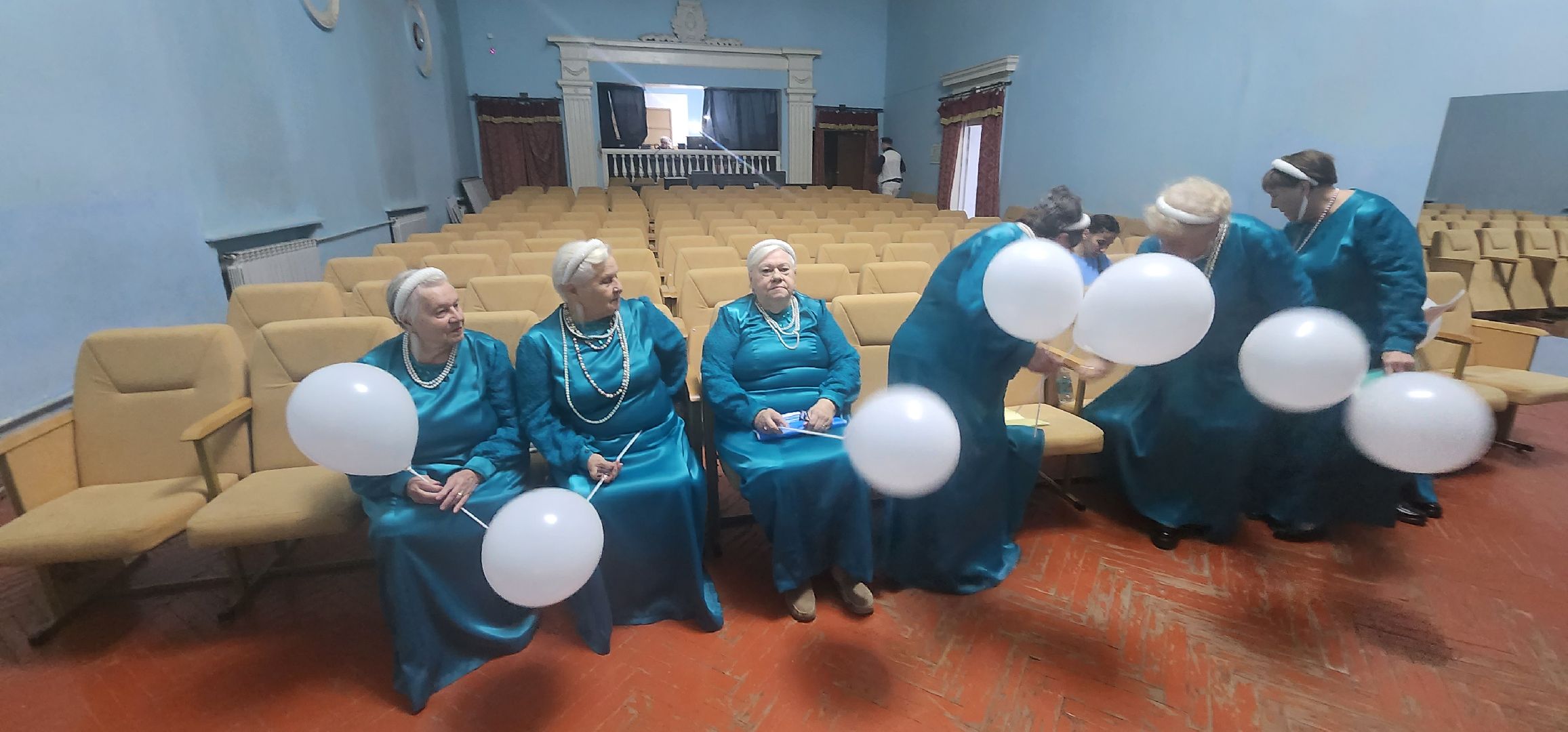 долгопрудный, дк нефтяник, ивушка, день пожилого человека, активное долголетие,