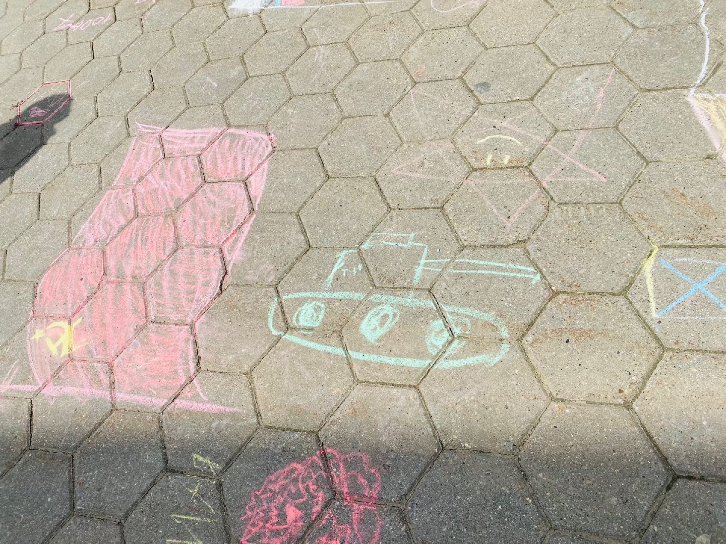 Домодедово, дети, рисование, цветные мелки, День Победы