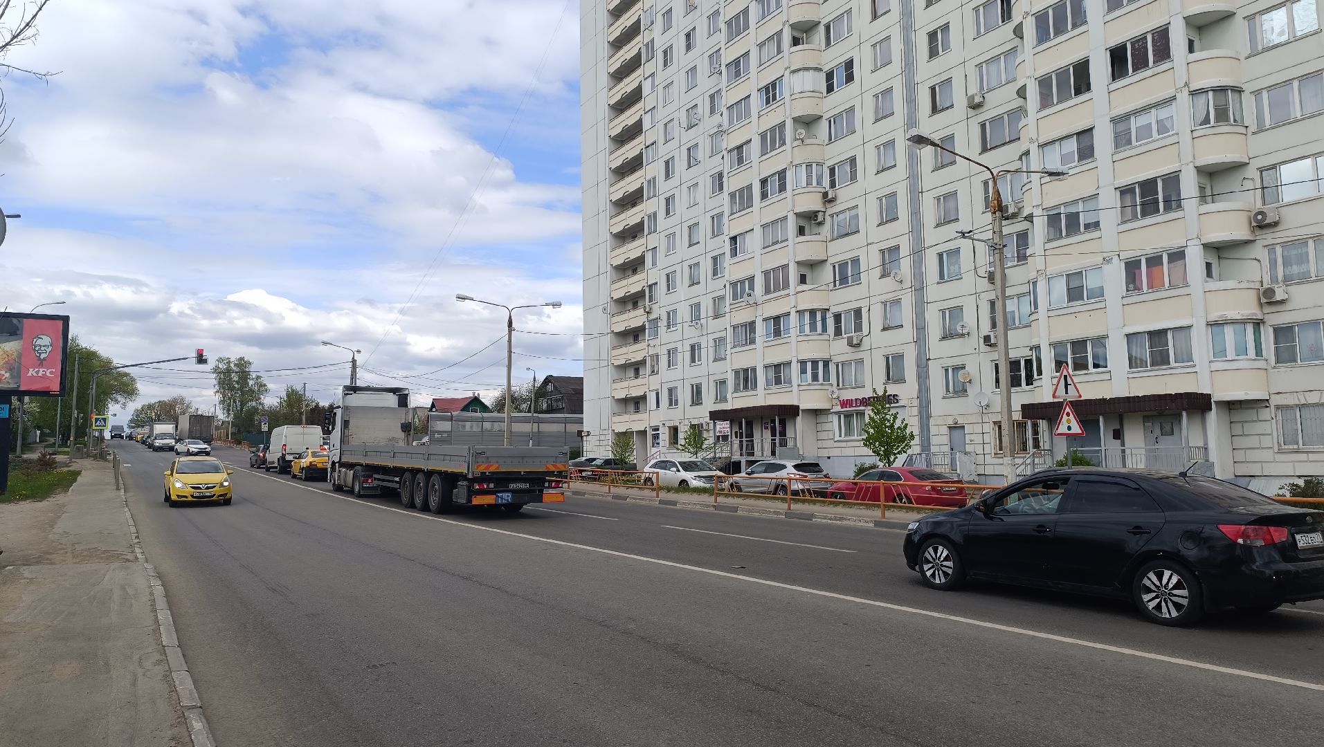 Лобня, транспорт, светофор