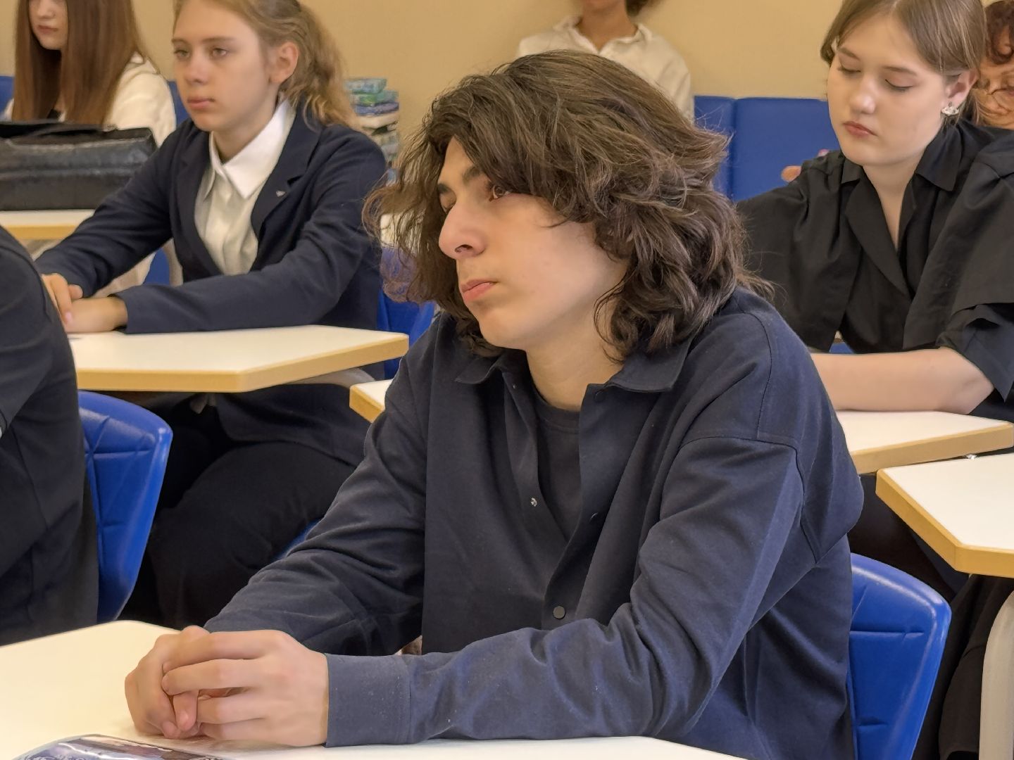 Филатуризм, Исследователь-путешественник Сушков, Спецгашение марки, Лицей МГИМО,