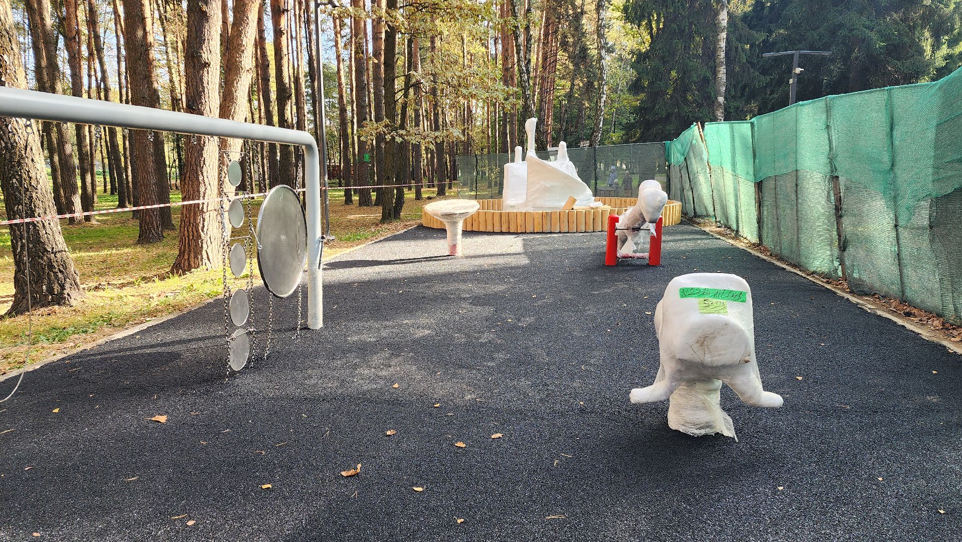 парк , парк культуры, парк отдыха, парк елочки, домодедово, подмосковье, детская  площадка, игровые элементы,  дети, детство,