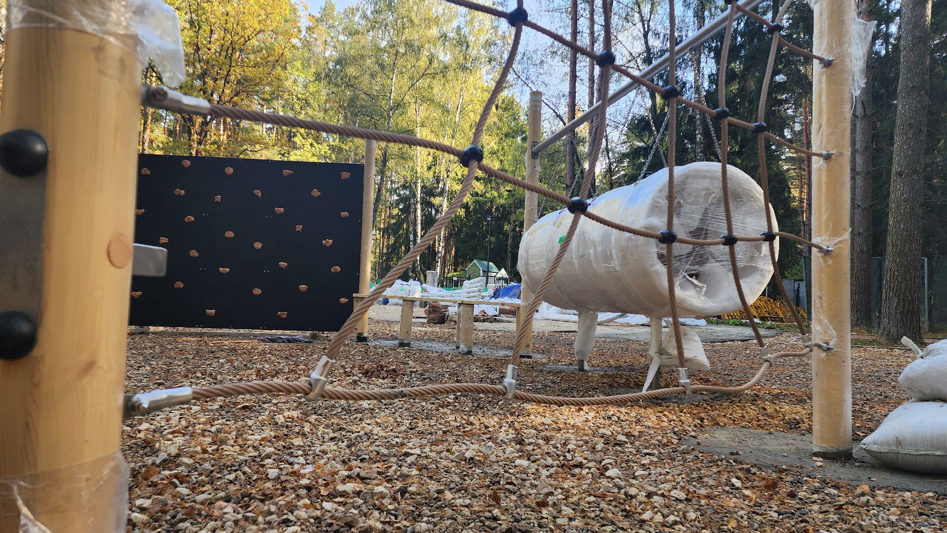 парк , парк культуры, парк отдыха, парк елочки, домодедово, подмосковье, детская  площадка, игровые элементы,  дети, детство,