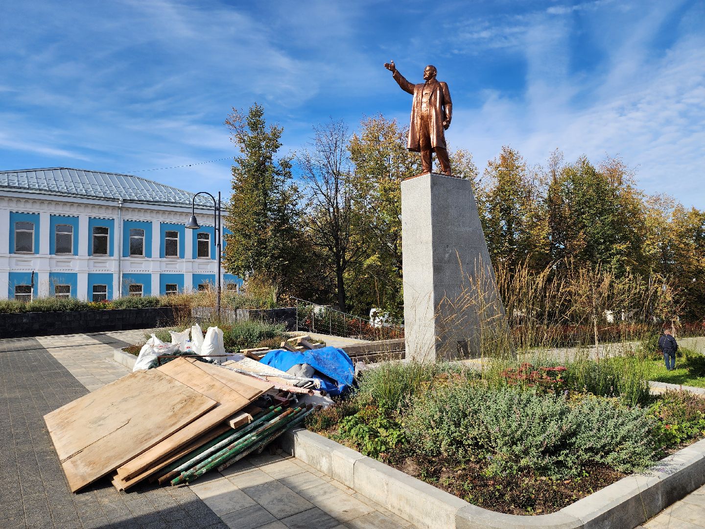 ремонт памятника, благоустройство, сквер бугрова, ногинск, богородский городский округ,