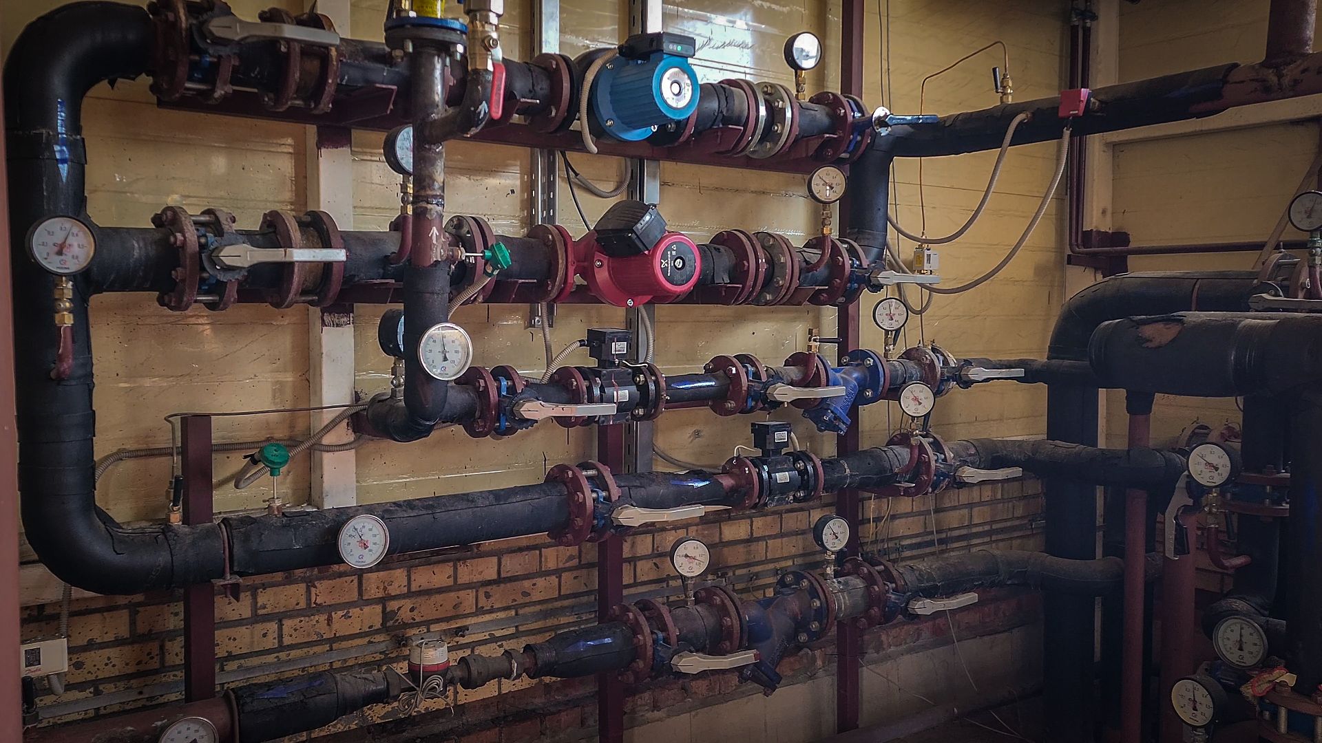 бронницы, жкх, проьлема ржавой воды решена, начало отопительного сезона,