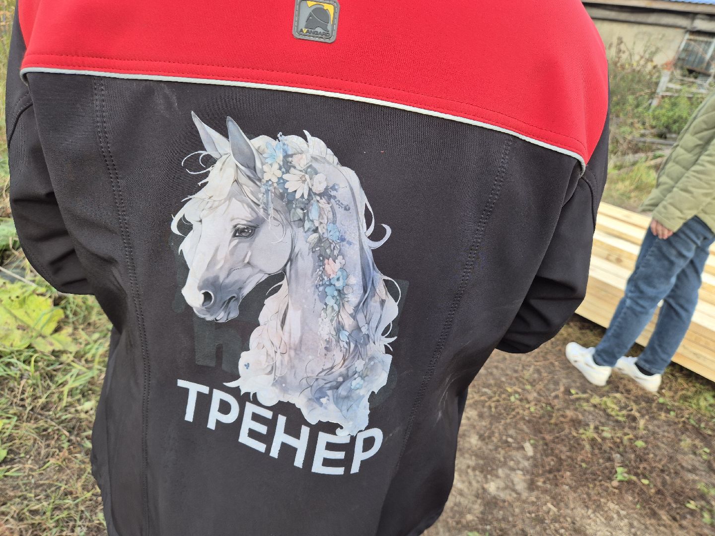 частная конюшня, конный спорт, благоустройство конюшни,