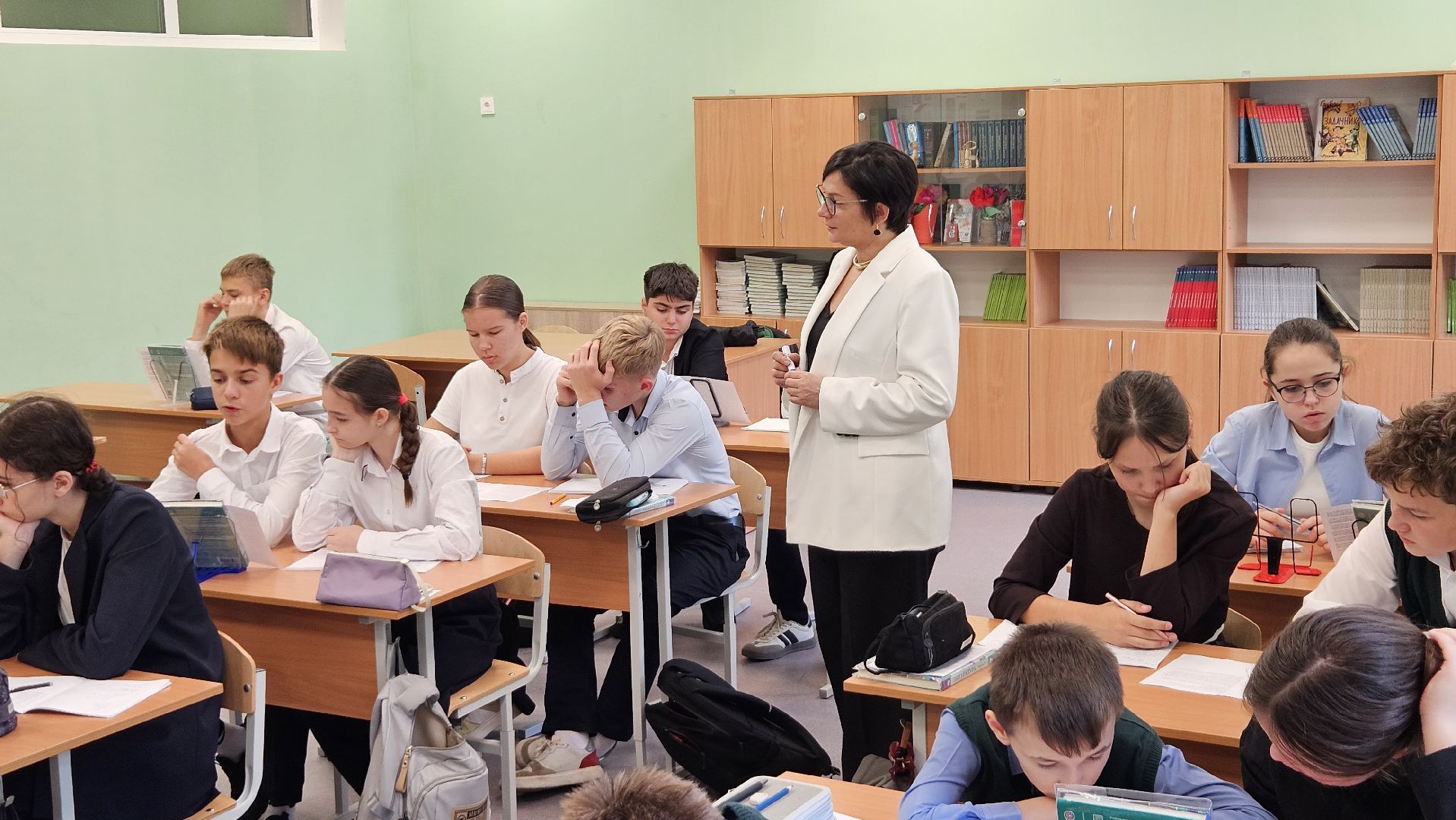 долгопрудный, учитель, учитель русского языка и литературы,егэ, 100 баллов на егэ, школа,