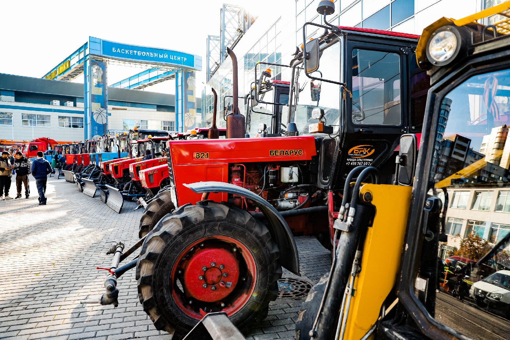 смотр, техника, дворник,  коммунальщики,