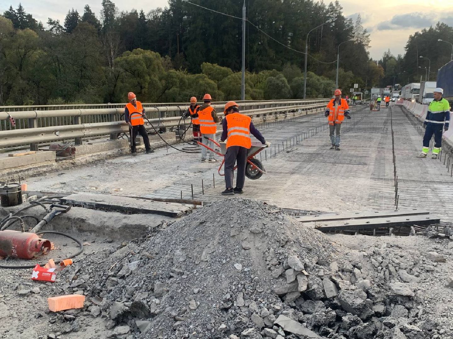 трасса а-108, Лопасня, семеновское, дорога, мост, ремонт,