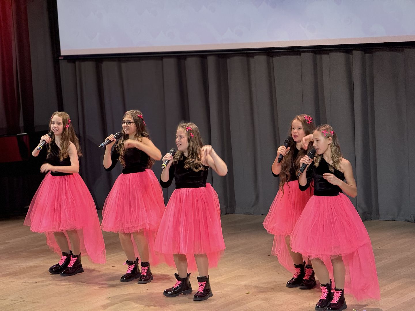 день учителя , поздравили учителей , ленинский округ, детская школа искусств,